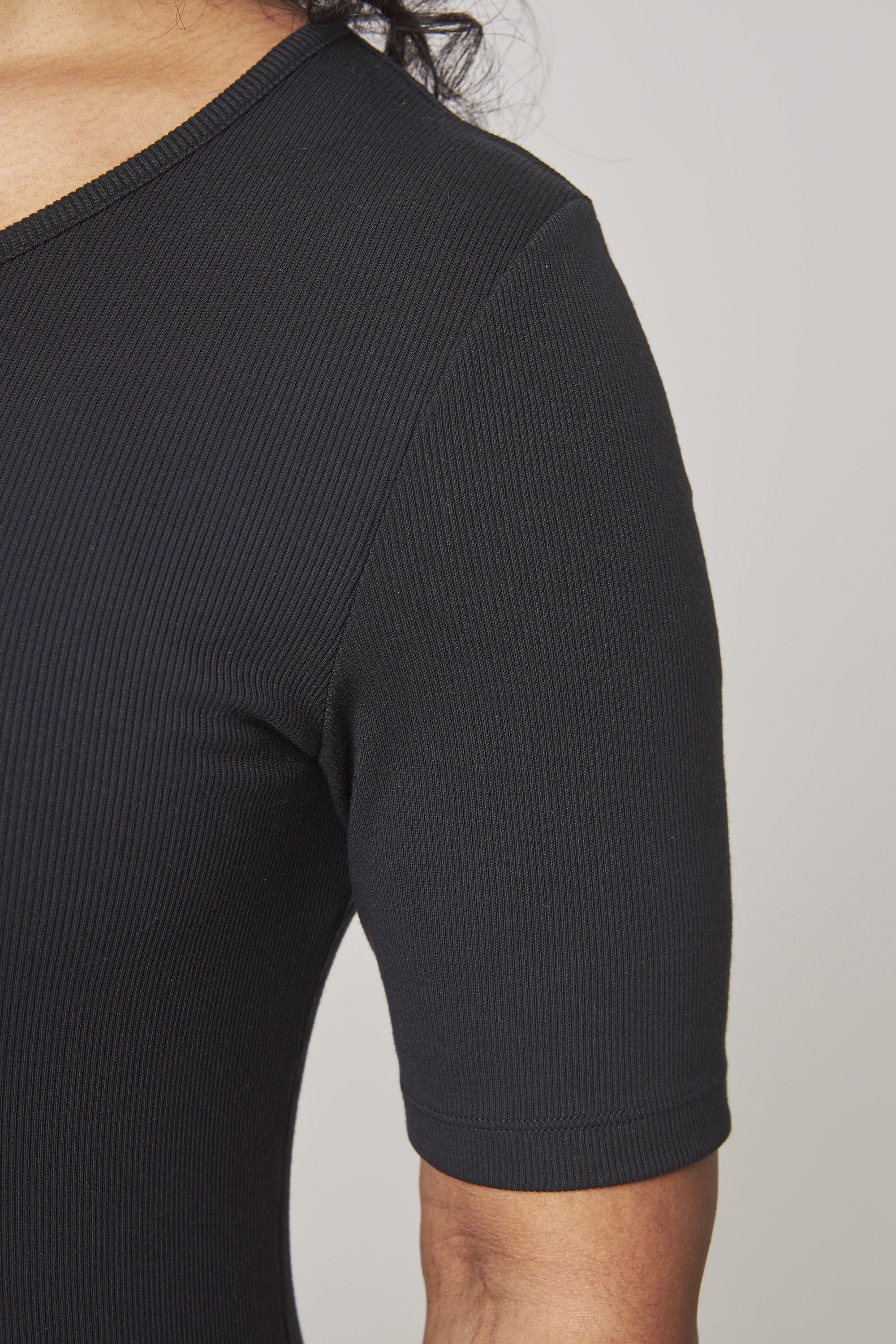 Women’s Short Sleeve Henley