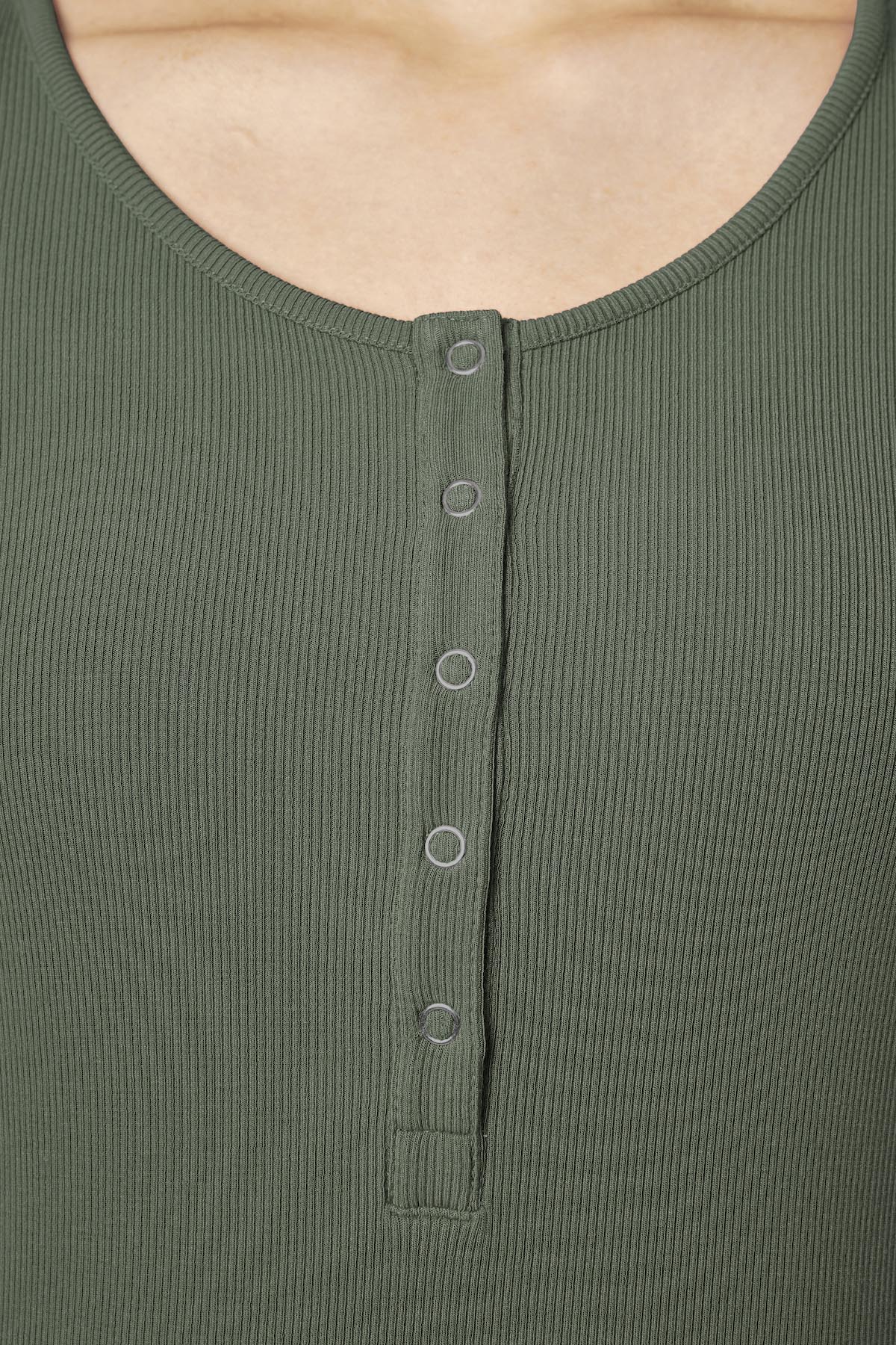 Women’s Short Sleeve Henley