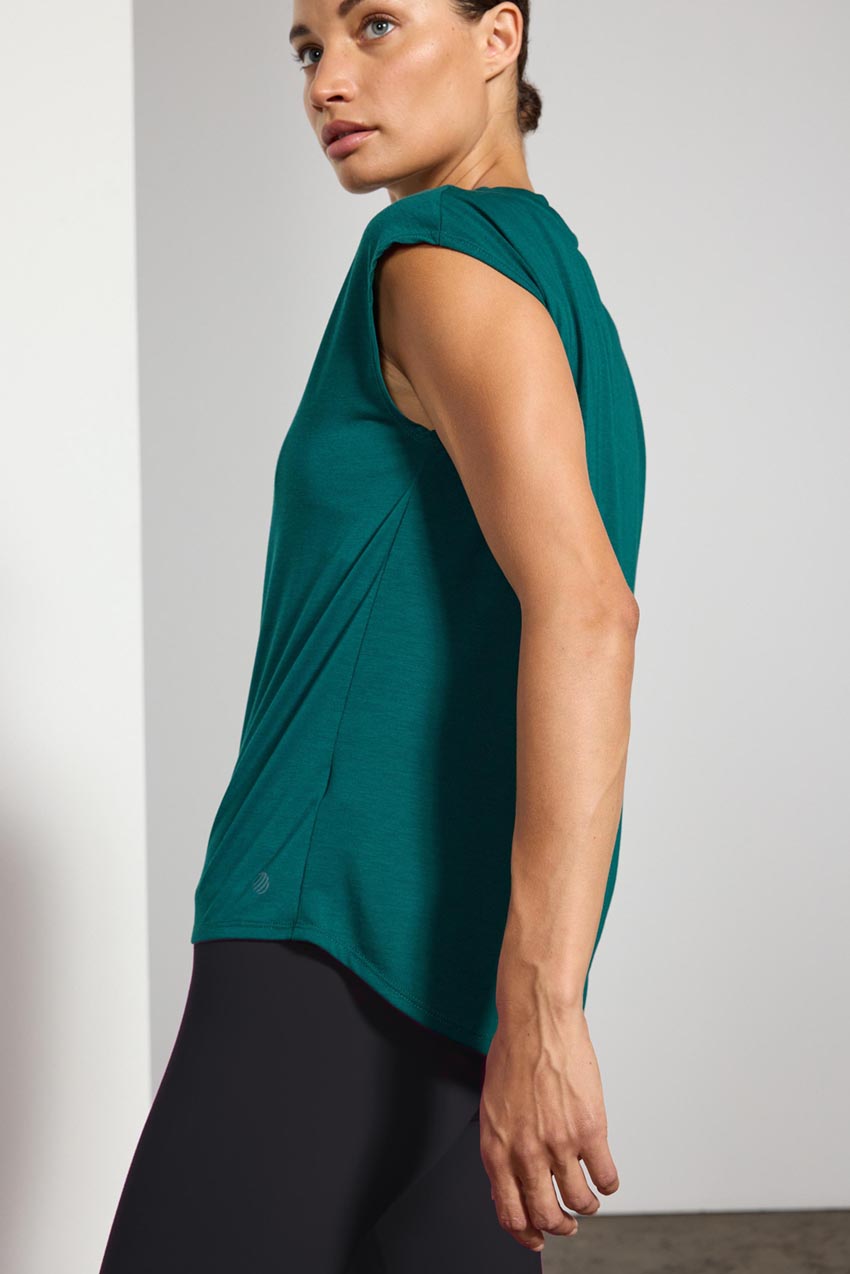 Dynamic Recycled Sleeveless Top – Sale