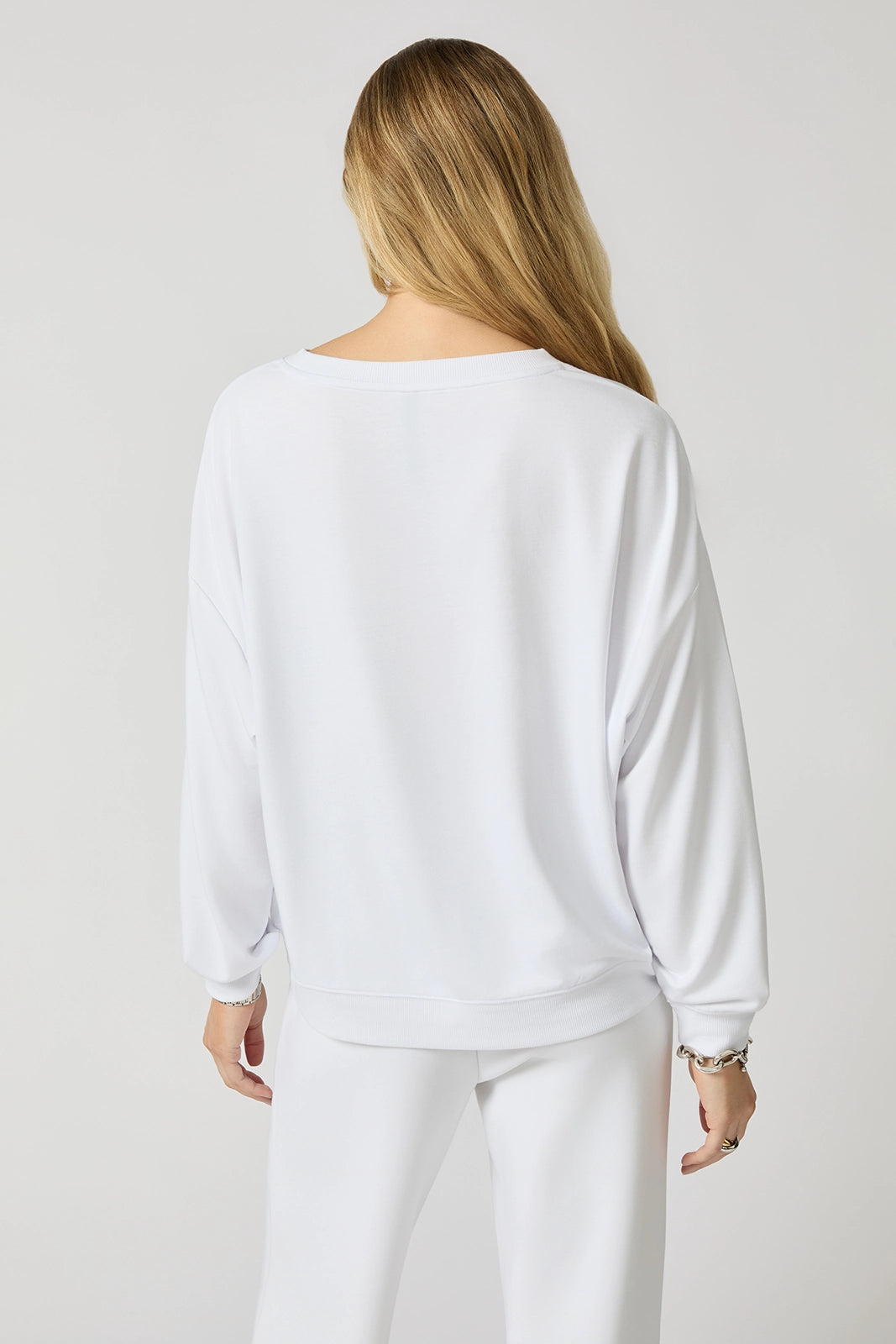 Cozy Fleece Relaxed Crew - Brilliant White