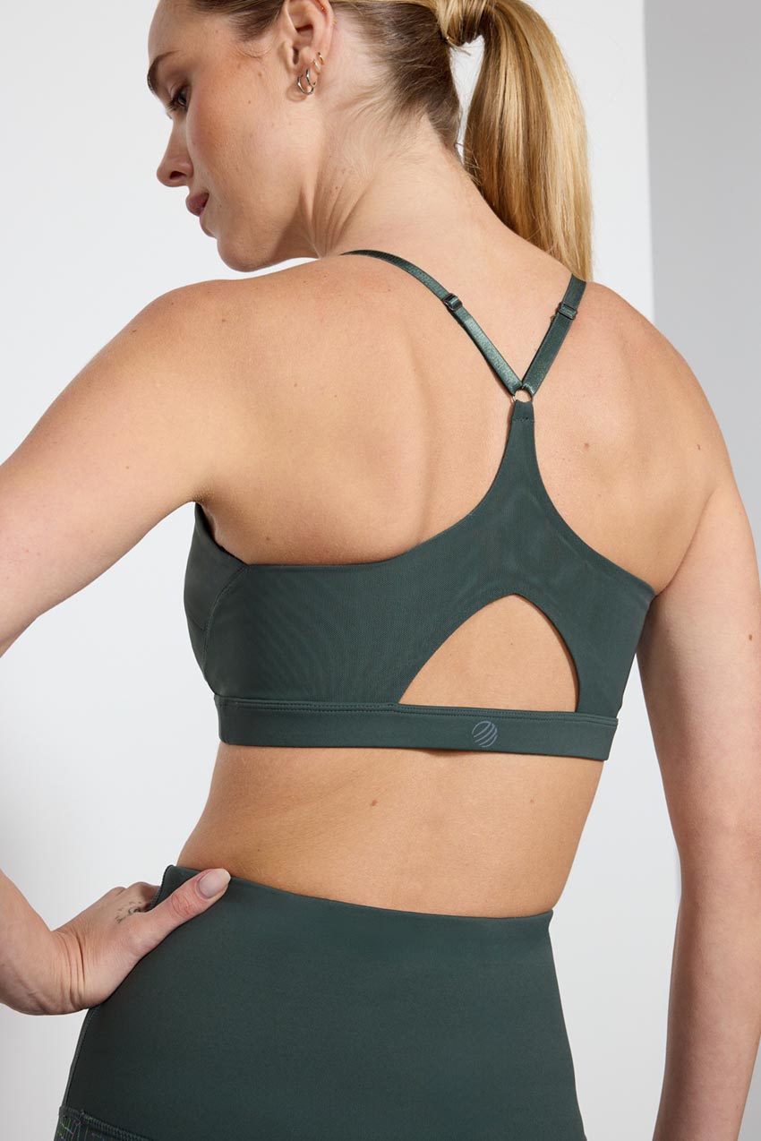 April Recycled Nylon Light Support Sports Bra – MPG Sport Canada