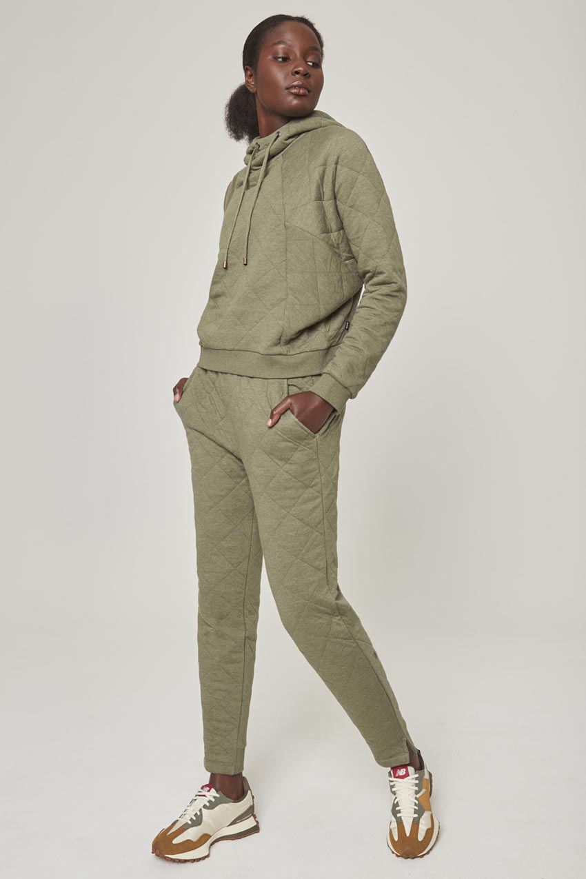 Aspire Cropped Relaxed Quilted Hoodie