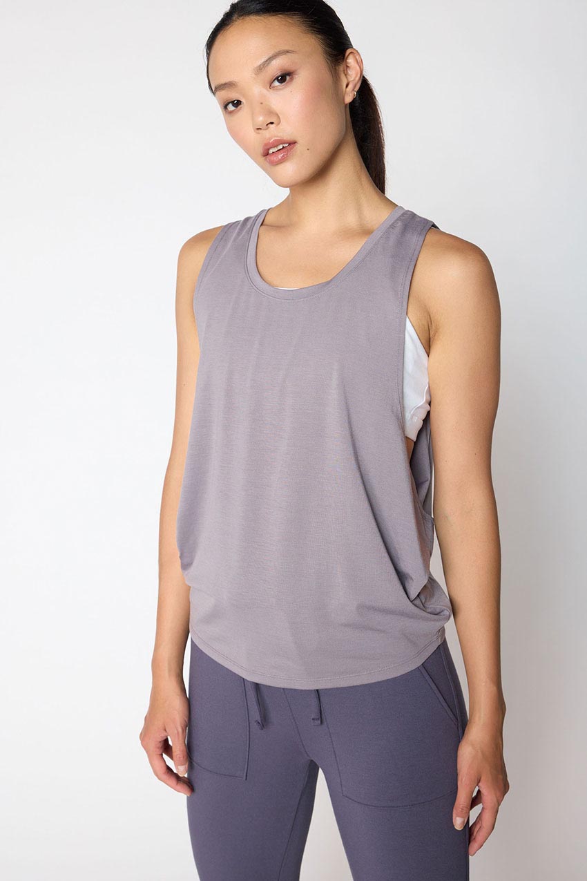 Dynamic Recycled Polyester Dropped Arm Hole Stink-Free Tank Top