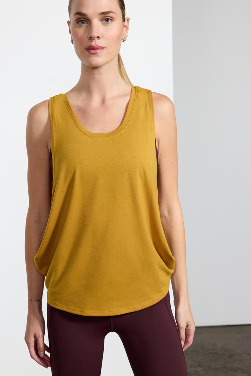 Dynamic Recycled Polyester Dropped Arm Hole Stink-Free Tank Top