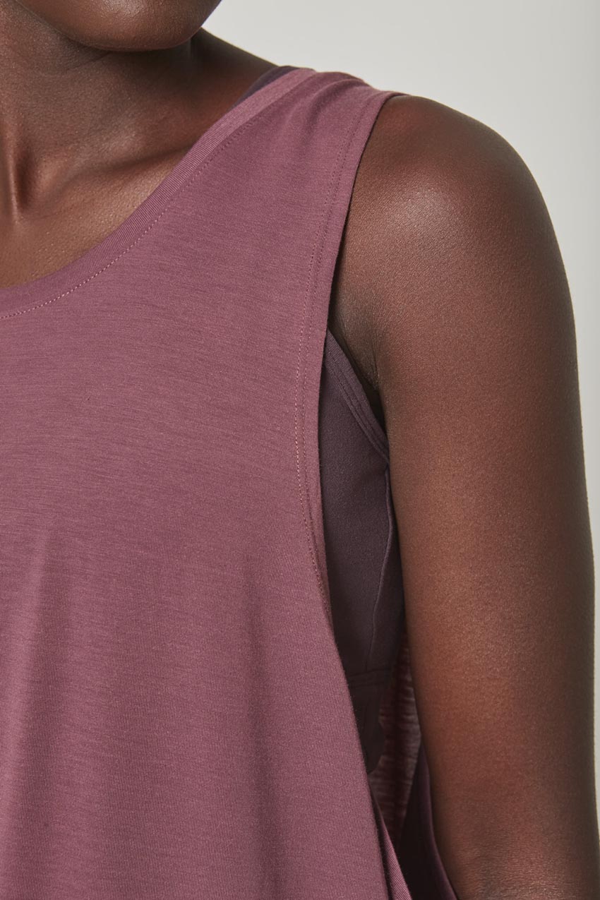 Dynamic Recycled Polyester Dropped Arm Hole Stink-Free Tank Top