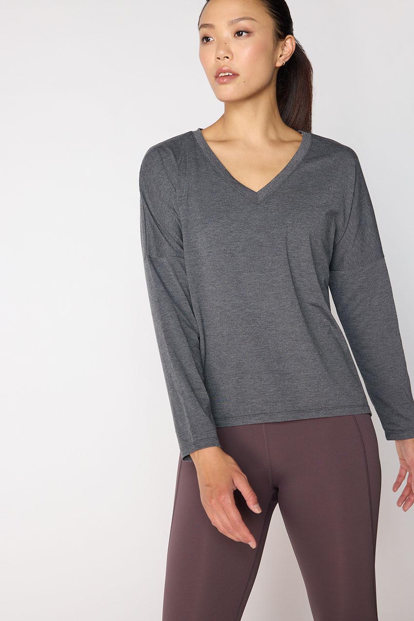 Dynamic V-Neck Relaxed Long Sleeve Shirt