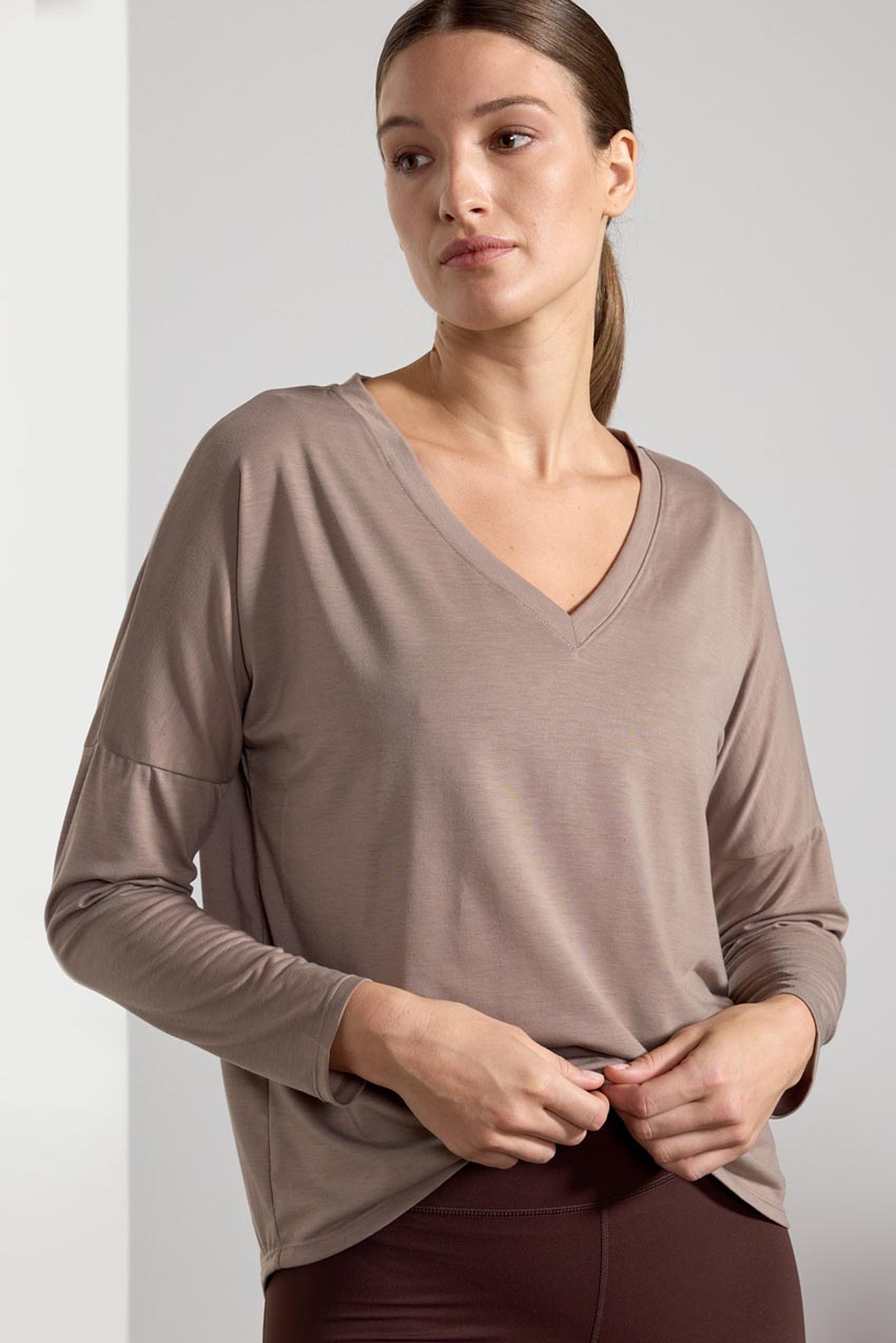 Dynamic V-Neck Relaxed Long Sleeve Shirt