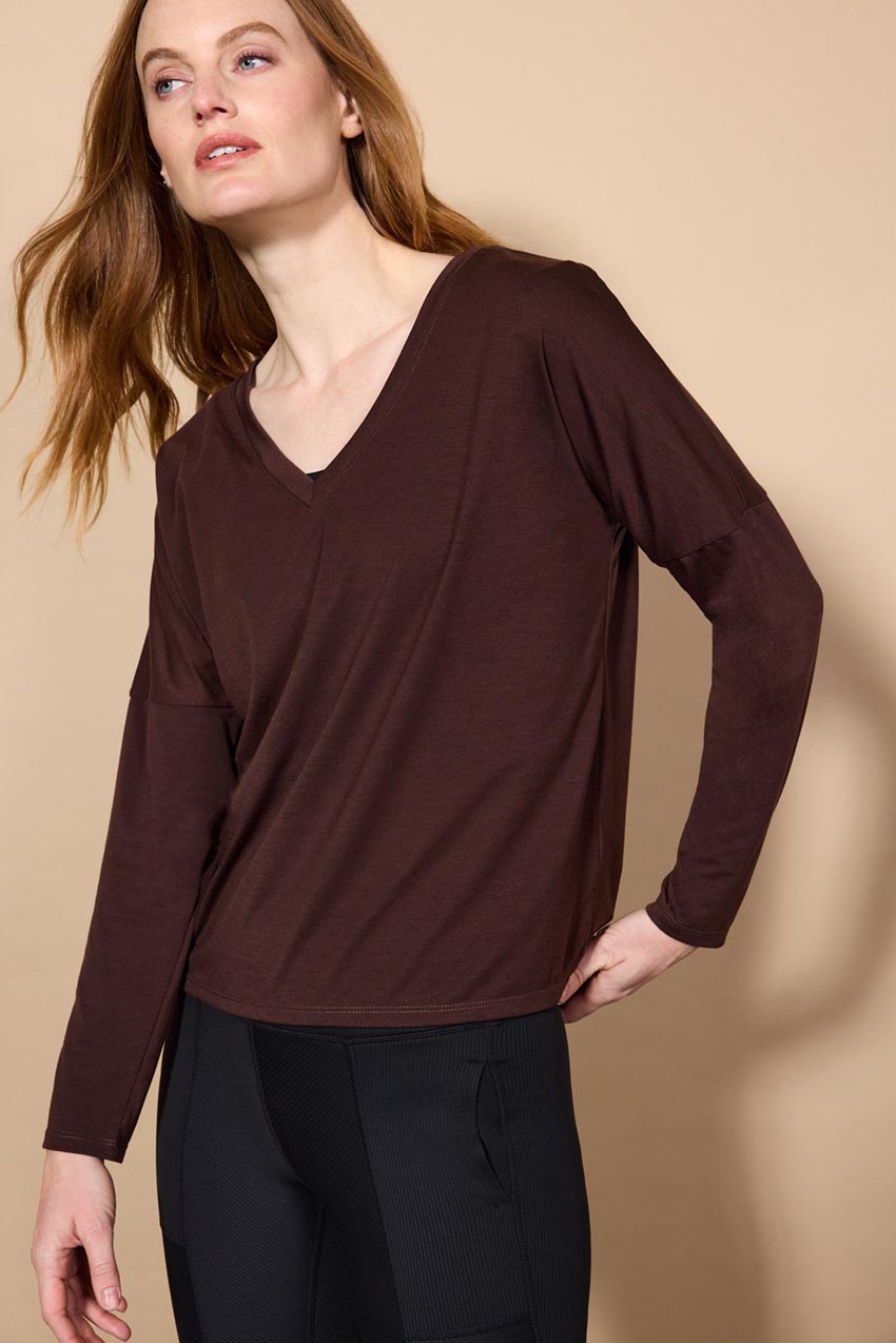 Dynamic V-Neck Relaxed Long Sleeve Shirt