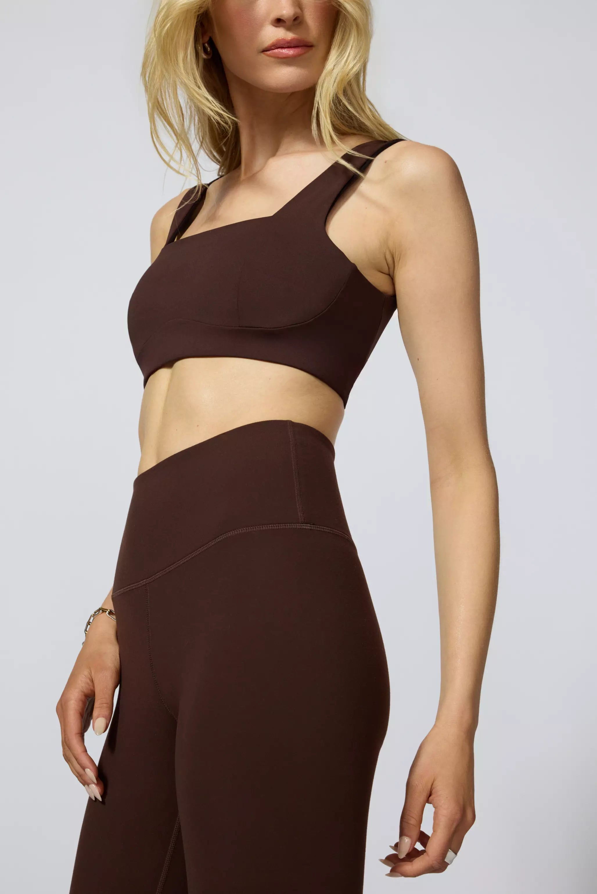Vital Square Neck Medium Support Sports Bra