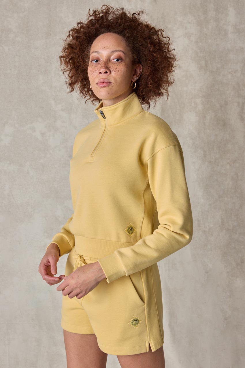 The Comfort Women’s 1/4 Zip Cropped Sweatshirt