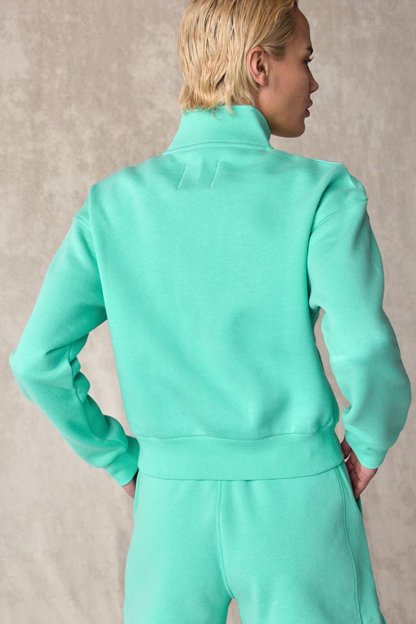 The Comfort Women’s 1/4 Zip Cropped Sweatshirt