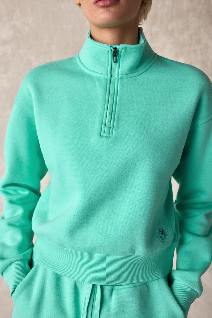 The Comfort Women’s 1/4 Zip Cropped Sweatshirt