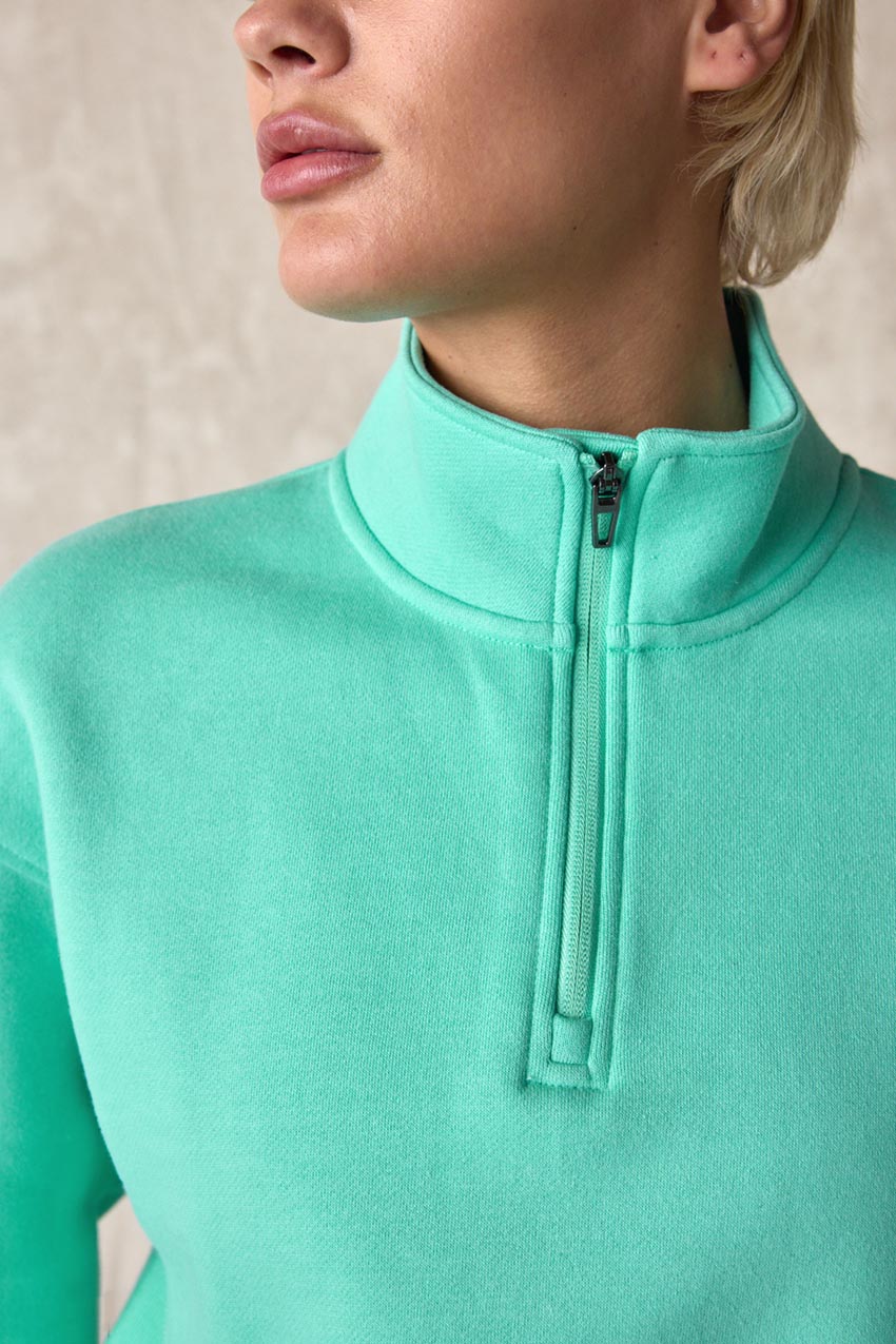 The Comfort Women’s 1/4 Zip Cropped Sweatshirt