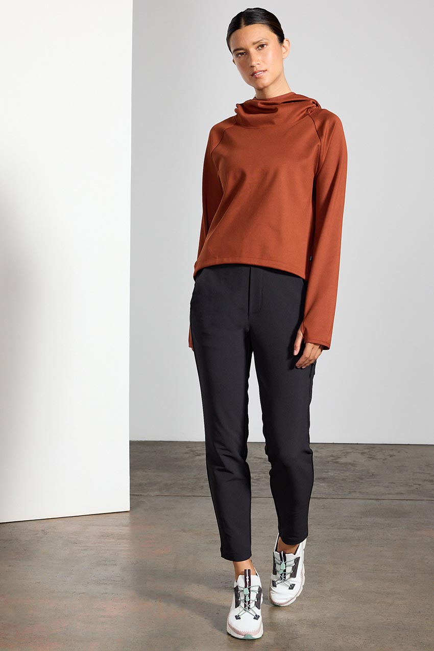 Traverse Hooded Long Sleeve Top