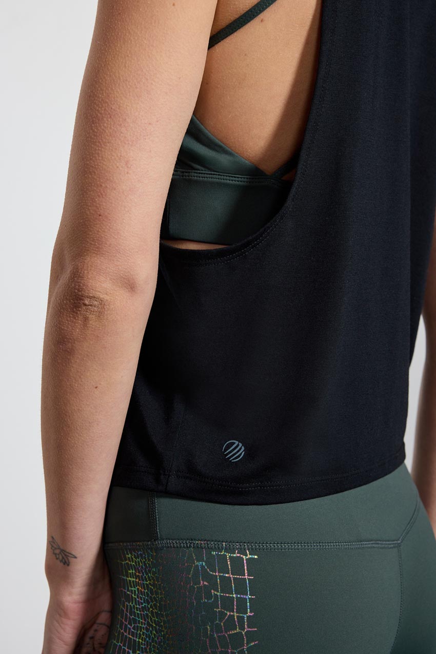 Dynamic Dropped Armhole Tank Top