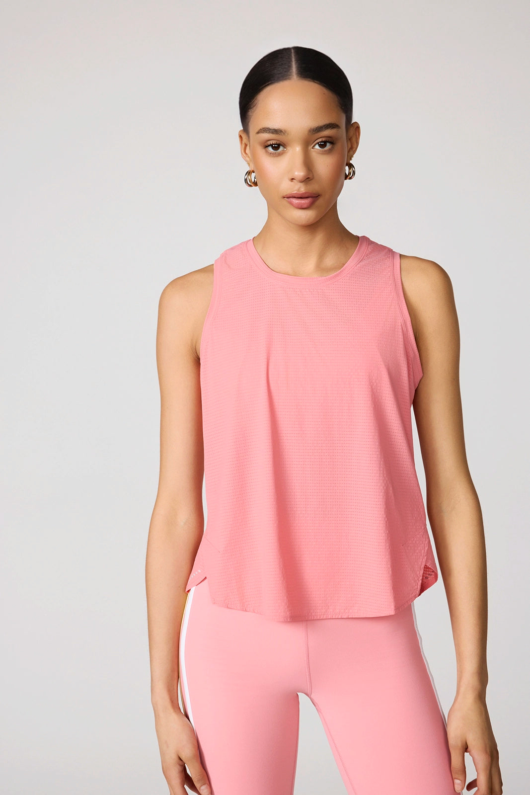 Aerate Tank - Strawberry Ice