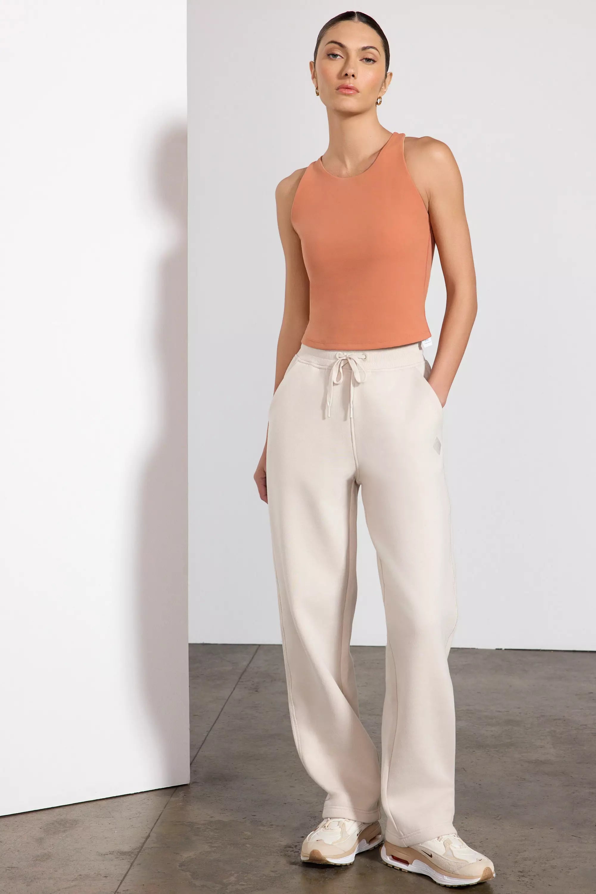 Velocity Tank with Support - Sunburn