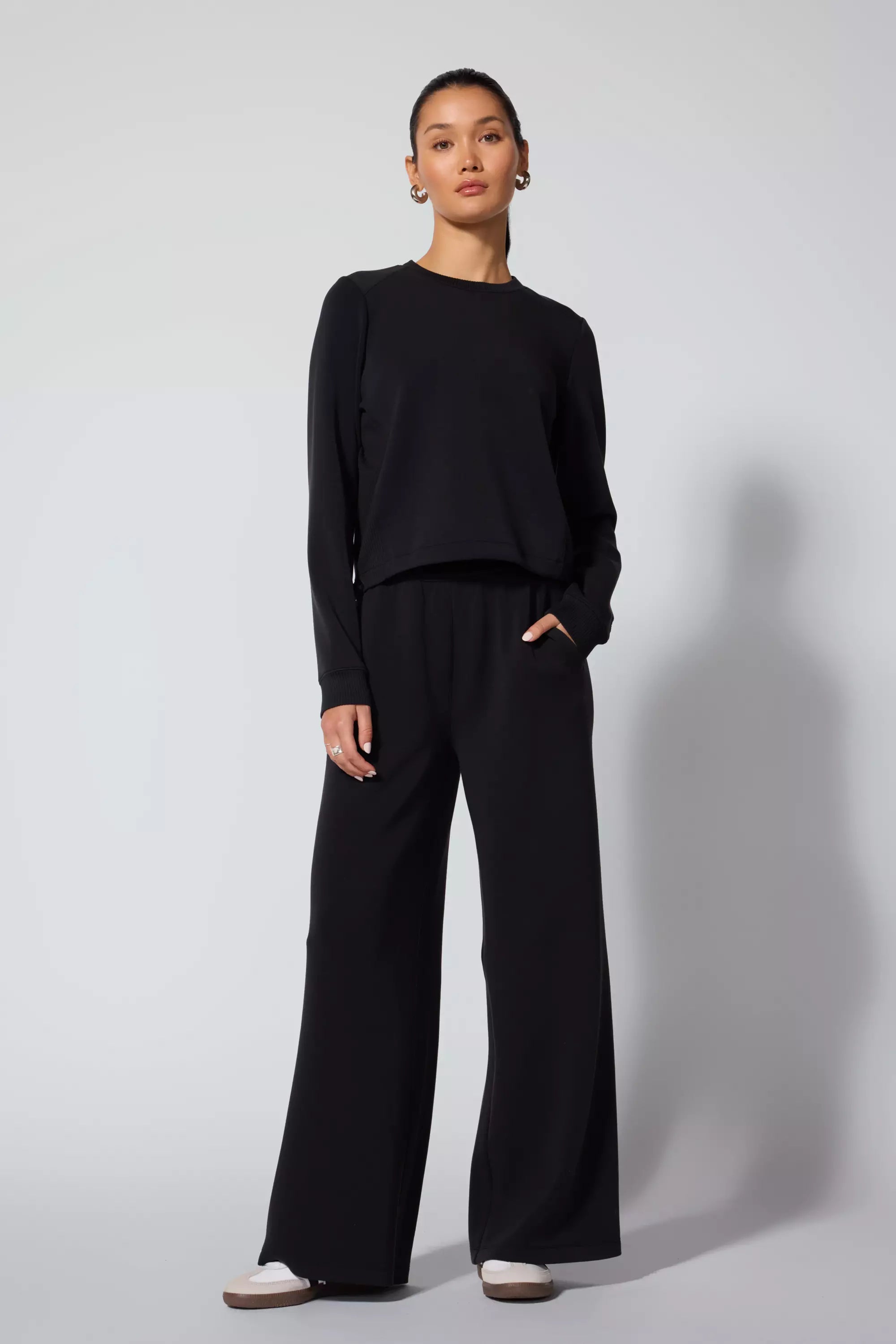 Release Pullover - Black