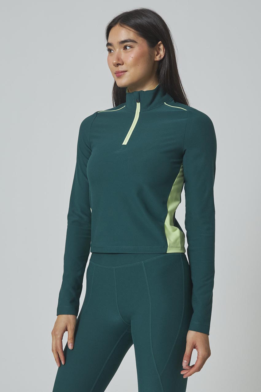 For general description, go to 'Main Product Description' region - Explore Mock-Neck 1/4 Zip - Rain Forest