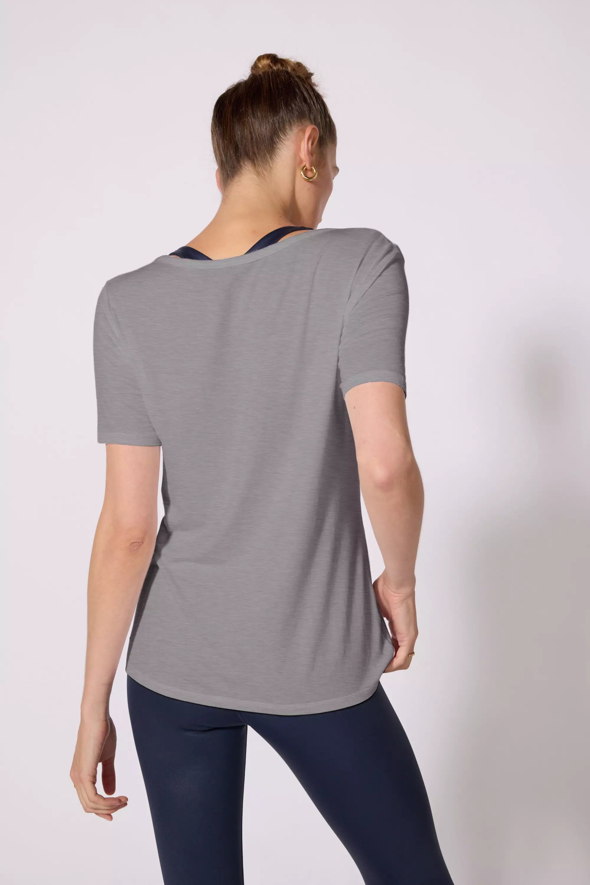 Breeze Pocket Tee - Htr Steel Grey