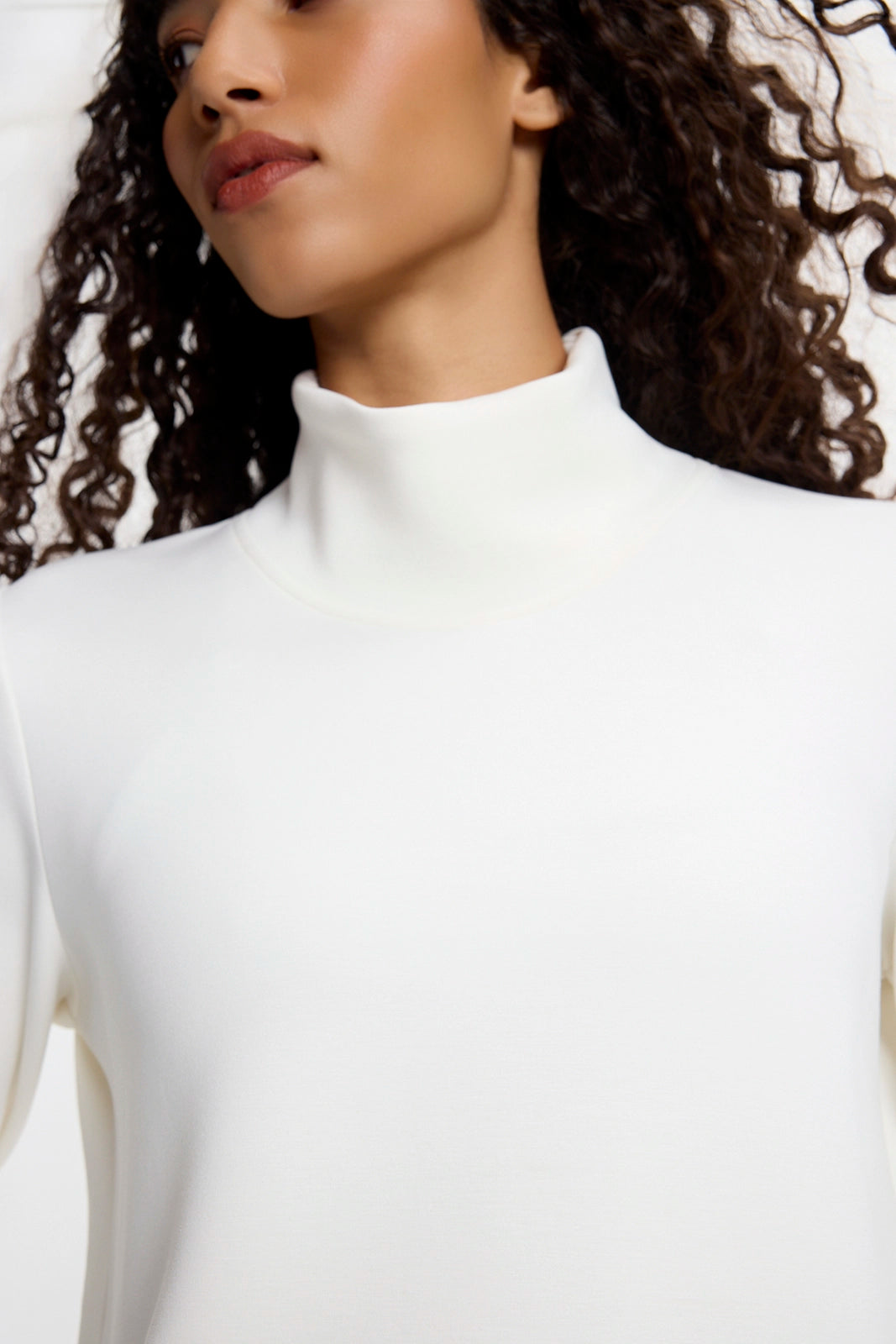 Dreamweave™ Mock Neck Sweatshirt - Vanilla
