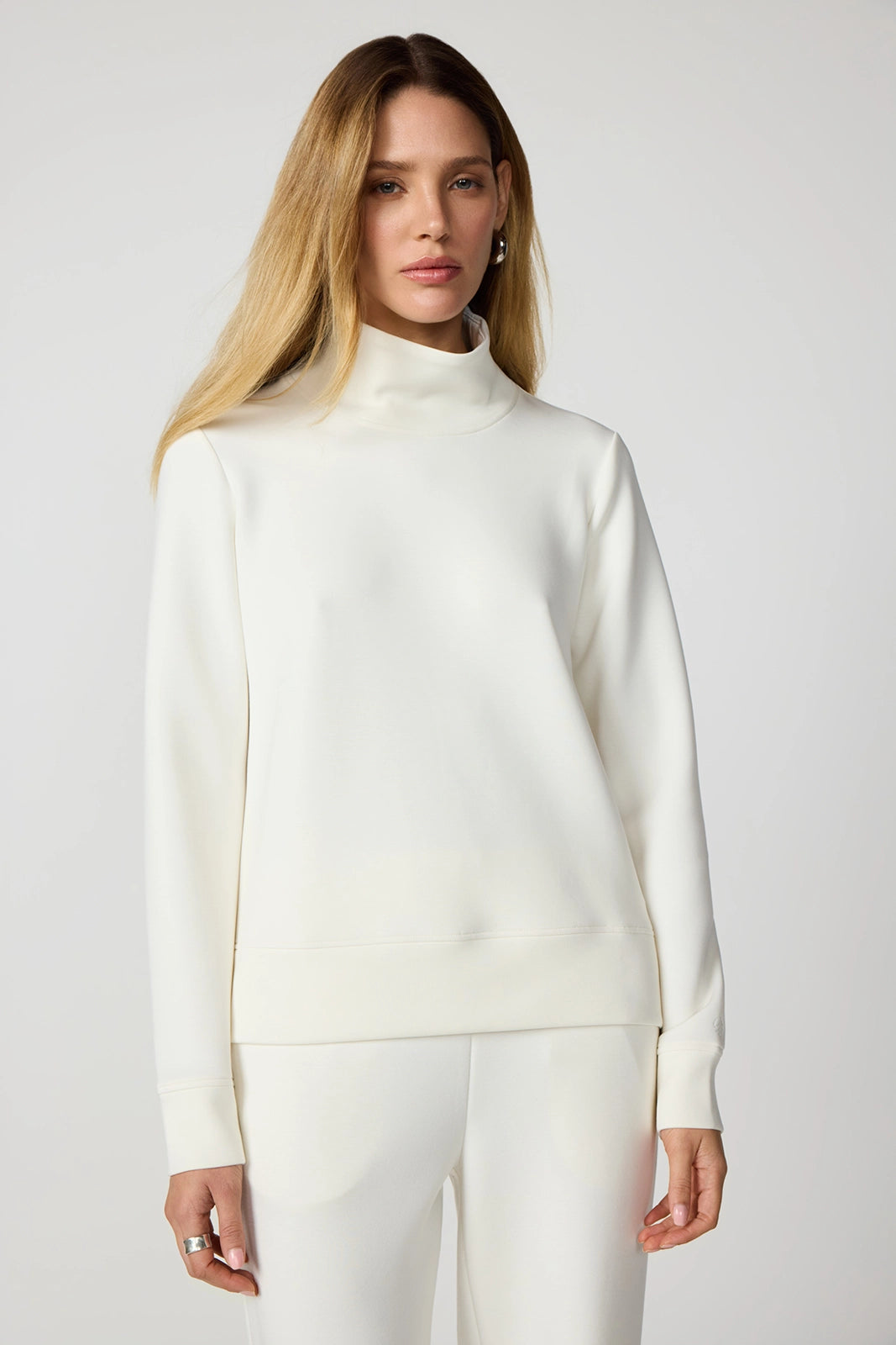 Dreamweave Mock Neck Sweatshirt - Vanilla