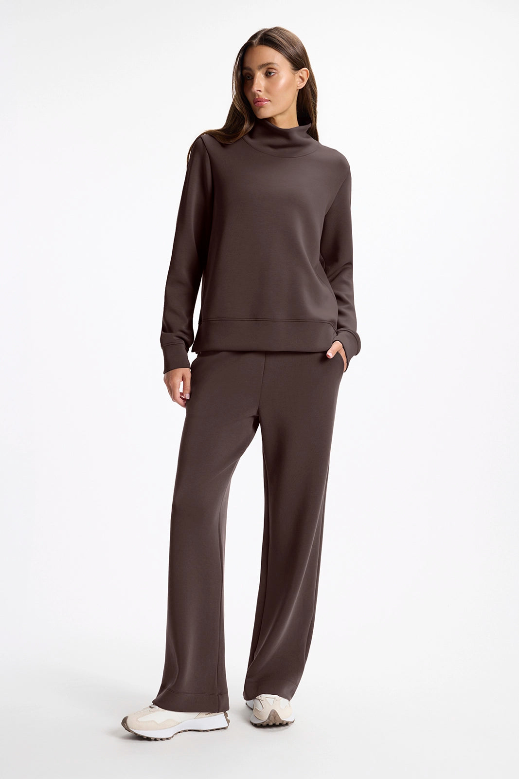 Dreamweave™ Mock Neck & Pant Set