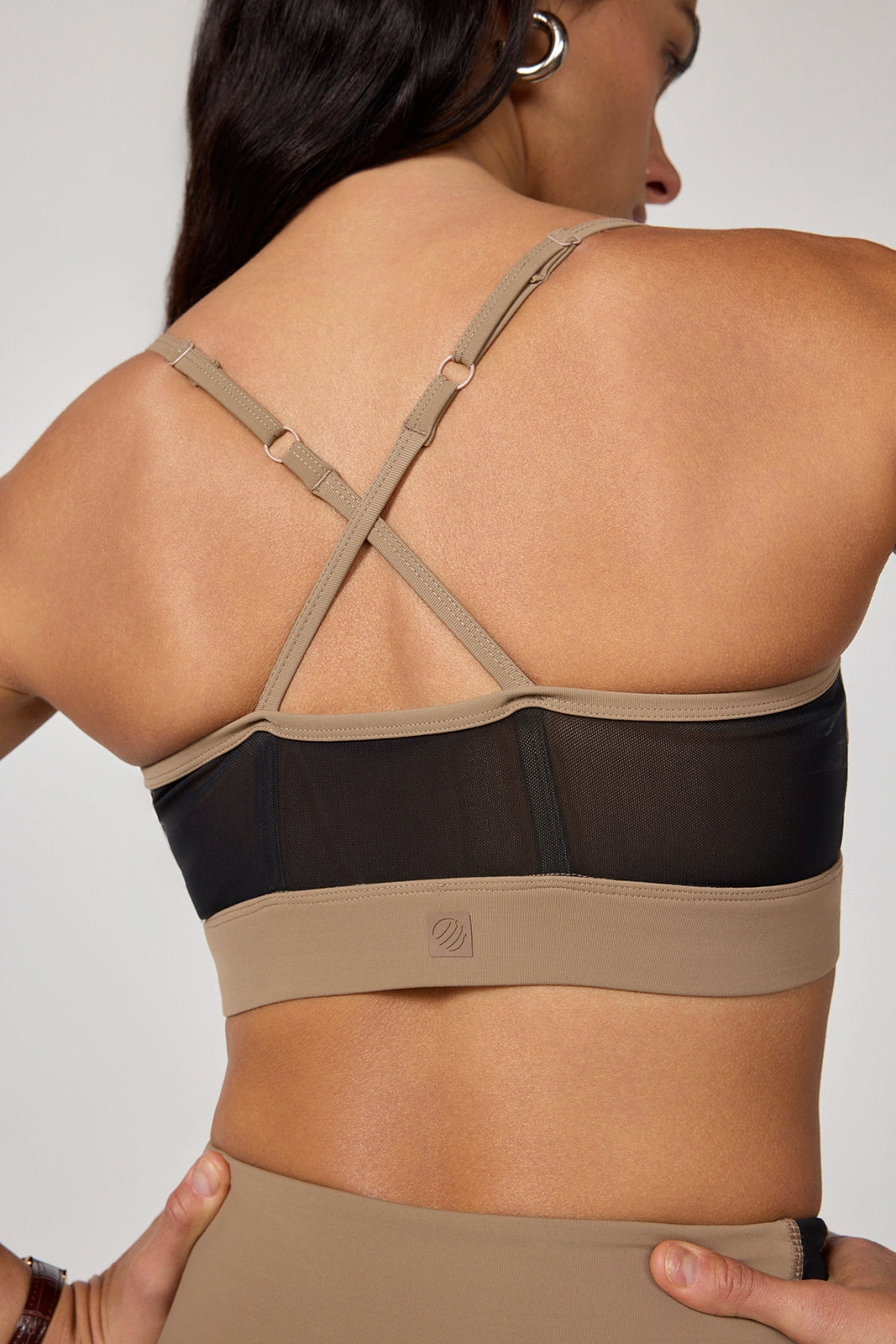 Sculpt Cross Back Bra - Caribou/Black