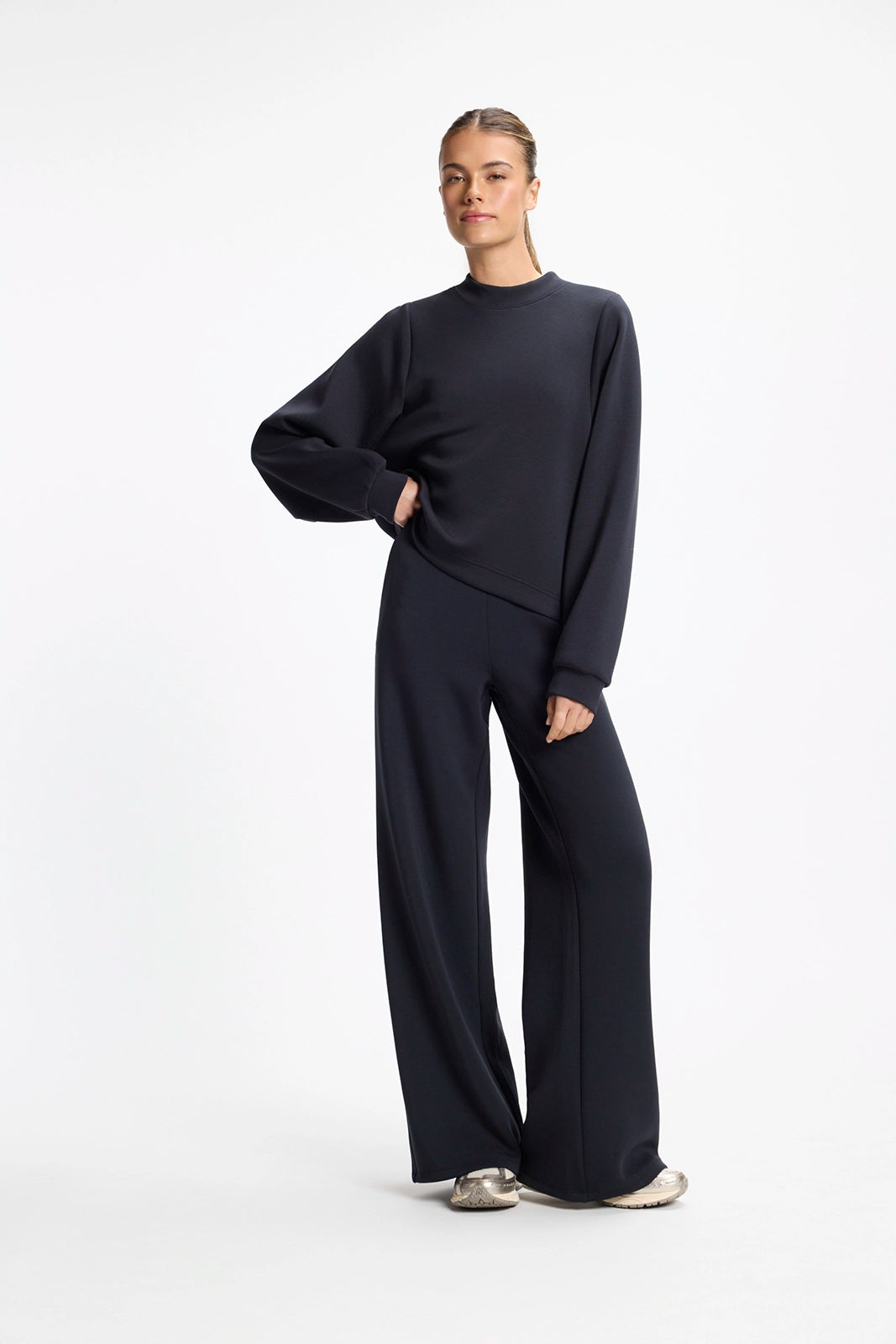Dreamweave™ Crew Neck with Dropped Armhole - Black