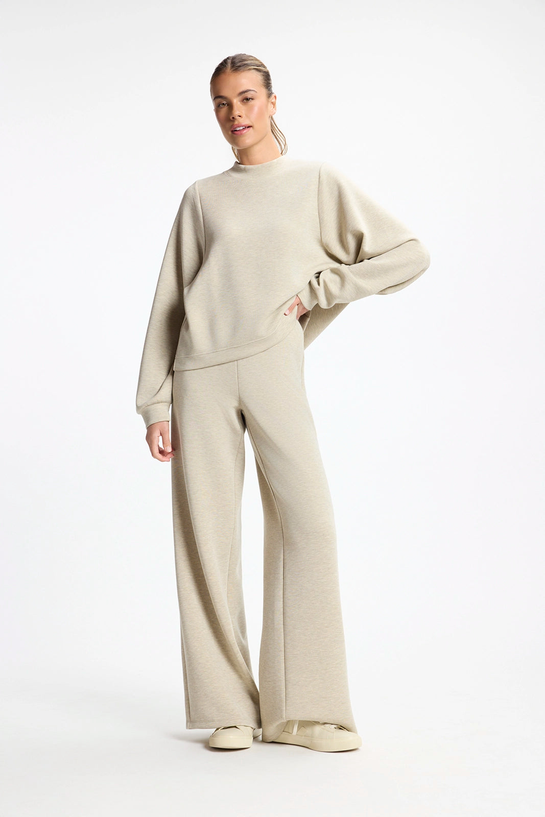 Dreamweave™ Crew Neck with Dropped Armhole - Htr Silver Sage
