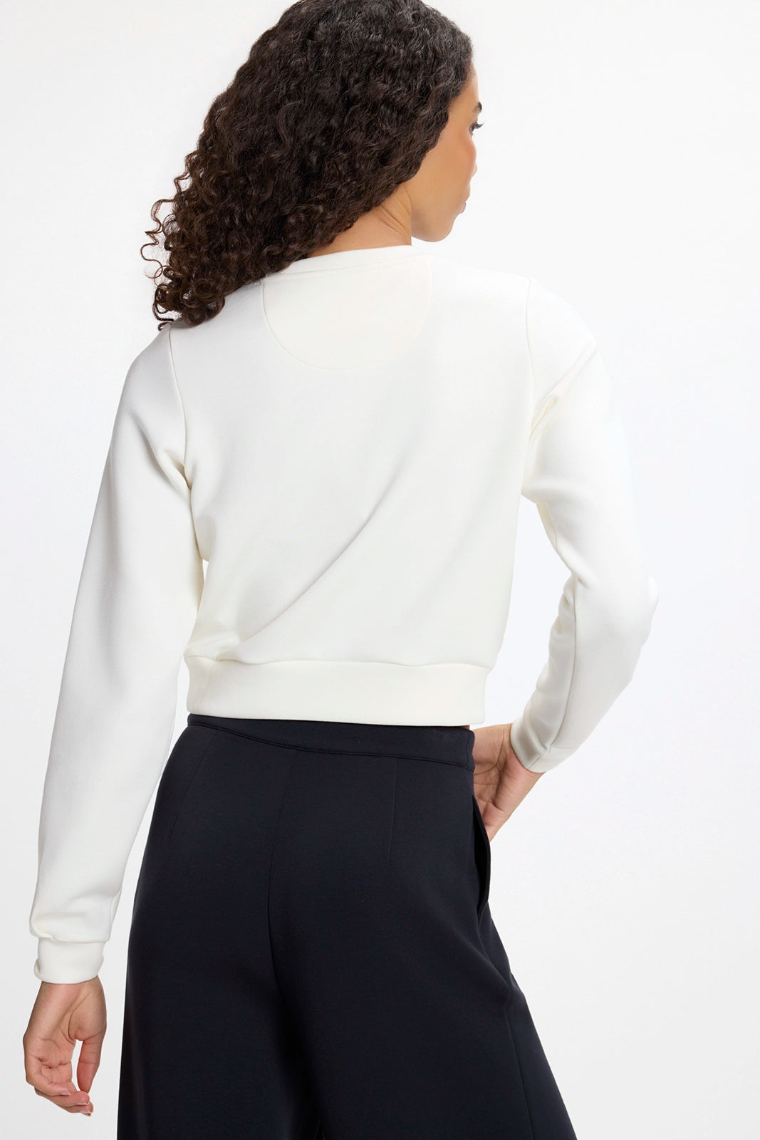 Dreamweave™ Pleated Crew Neck - Vanilla