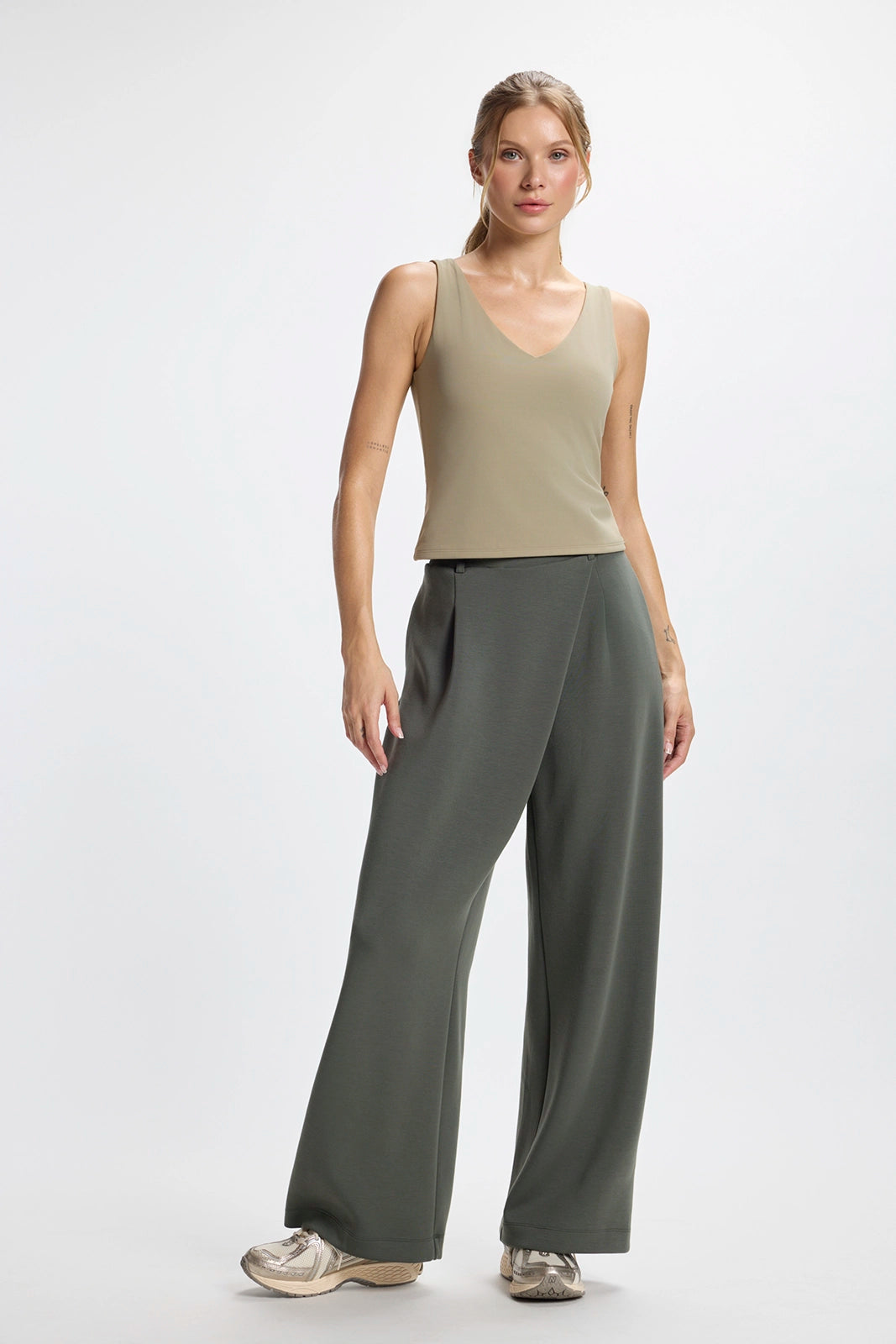 Cloud Reversible Tank - Silver Sage