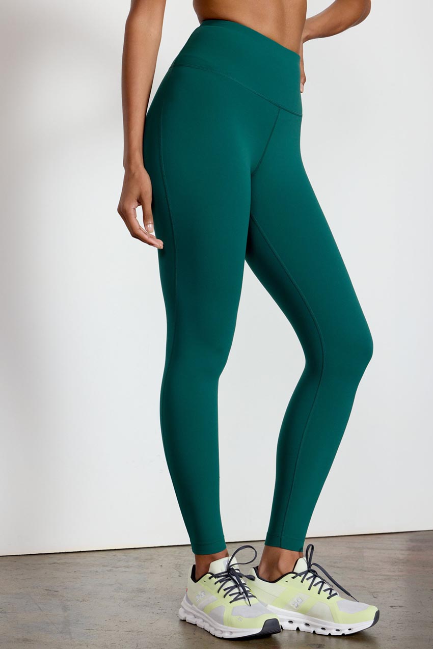 Vital Recycled Nylon High-Waisted Legging 25" Peached