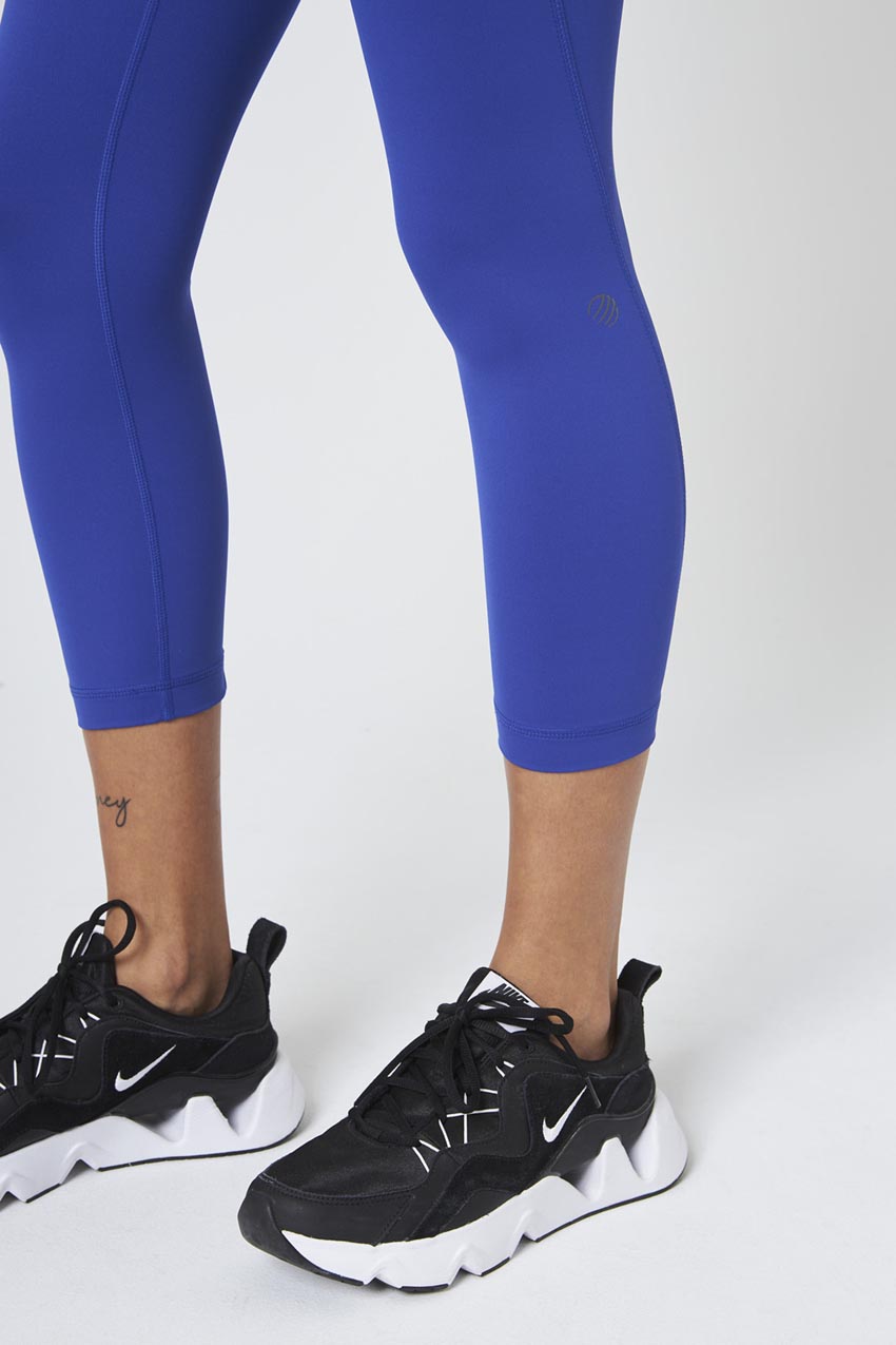 Vital High-Waisted 22" Side Pocket Crop - Sale