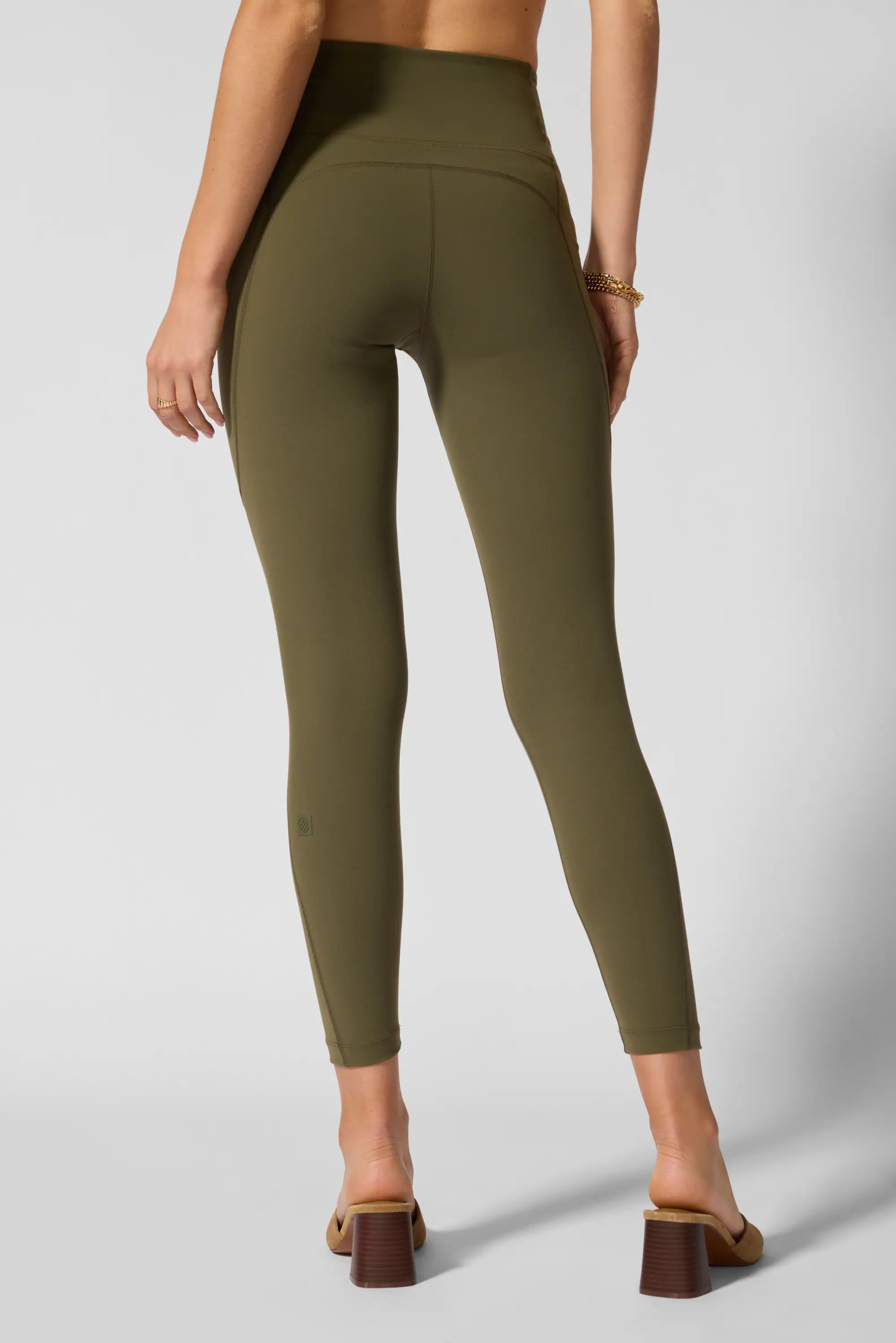 Velocity Legging With Pocket - Ivy Green