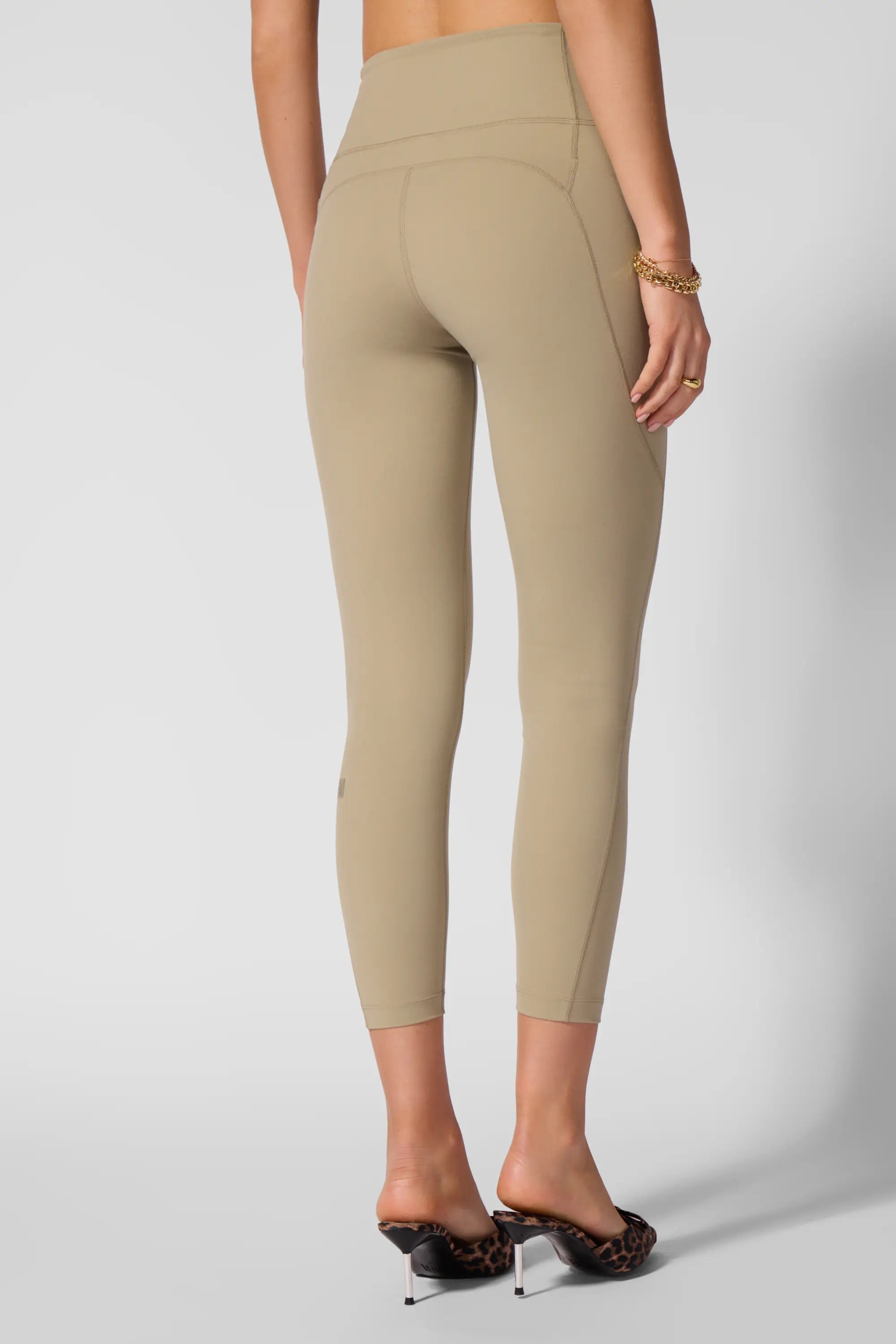 Velocity Legging With Pocket - Silver Sage