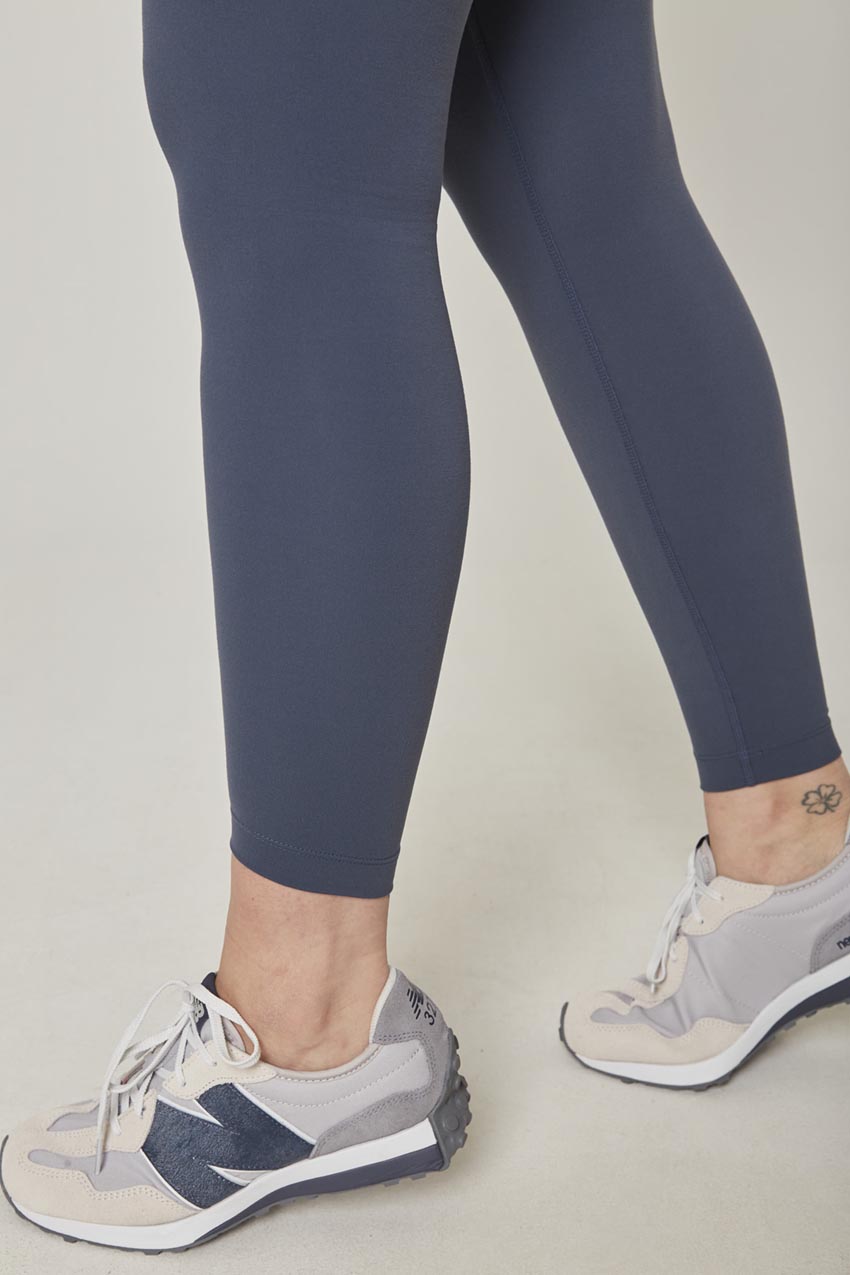 Velocity High-Waisted 26" Legging