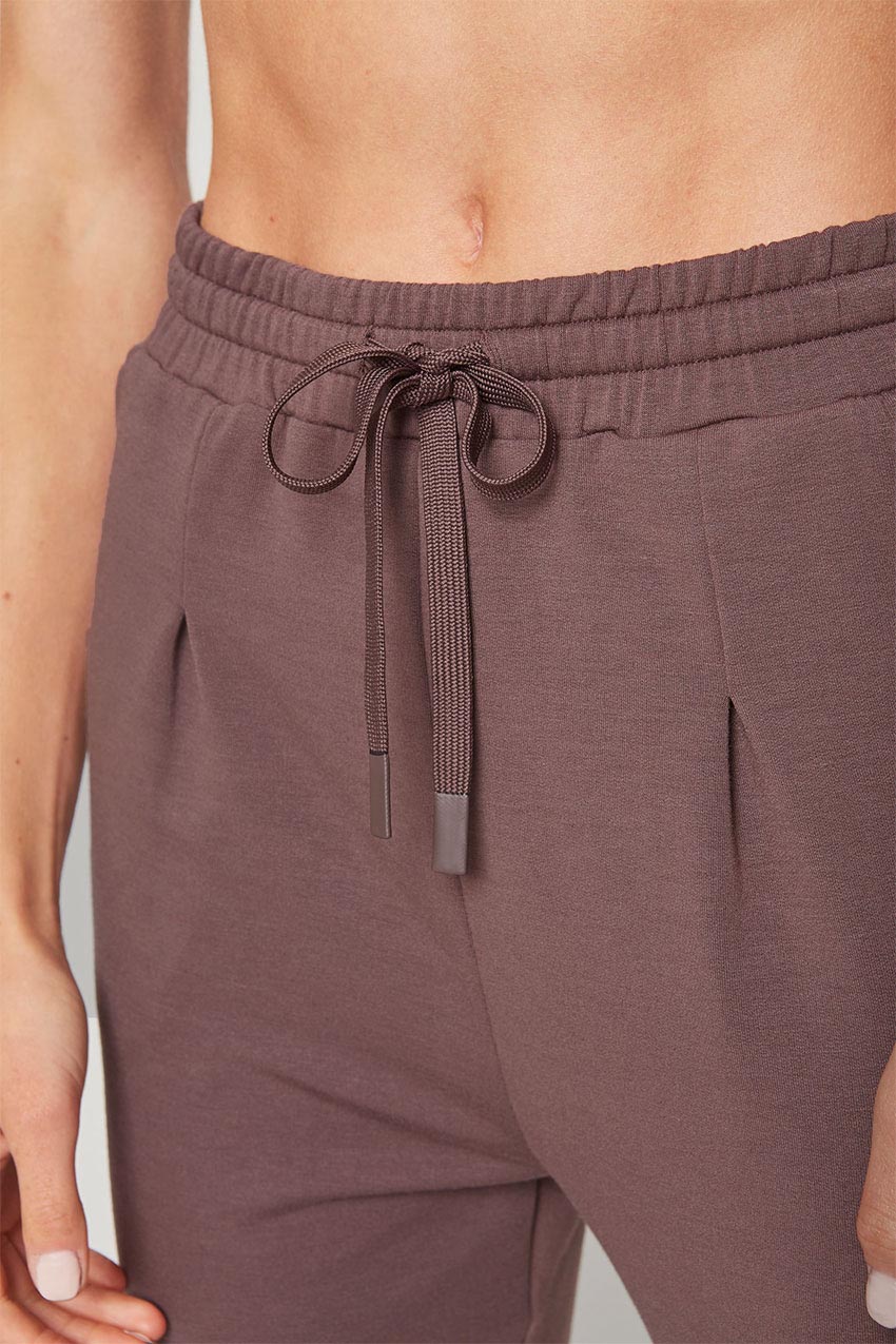 Serene TENCEL™ High-Waisted 26.5" Pleated Jogger