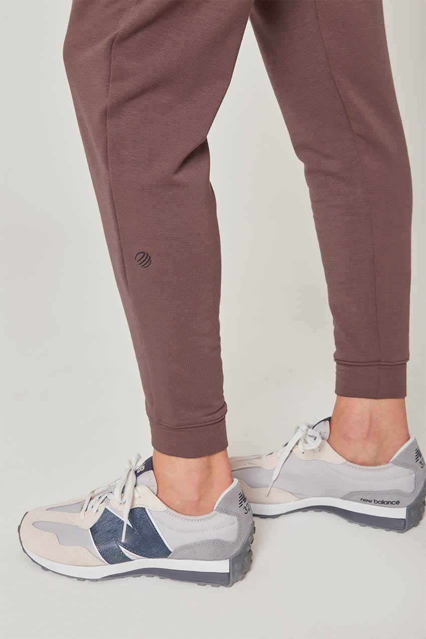 Serene TENCEL™ High-Waisted 26.5" Pleated Jogger