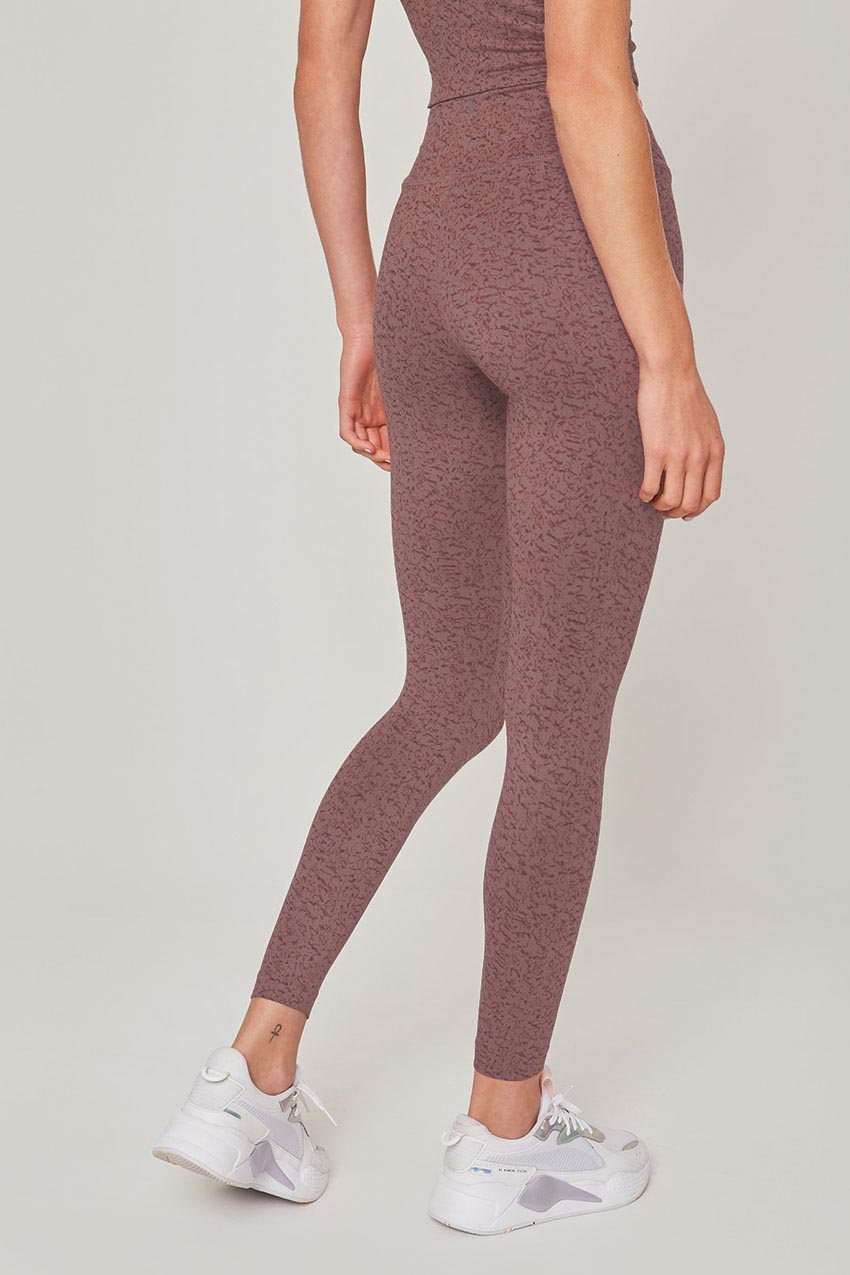 Explore High-Waisted 25" Printed Legging Peached