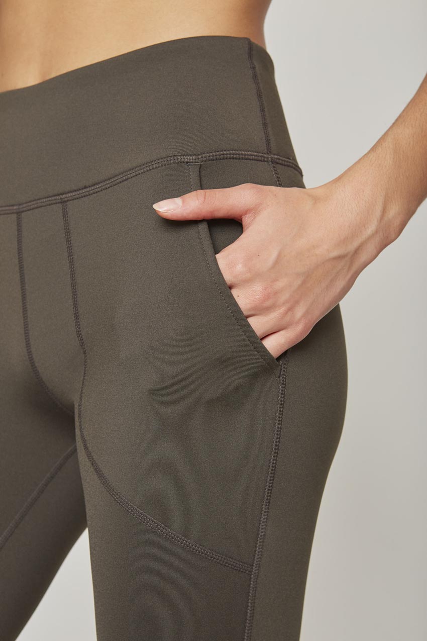 Explore Mid-Waisted 27" Thermal Legging - Moss
