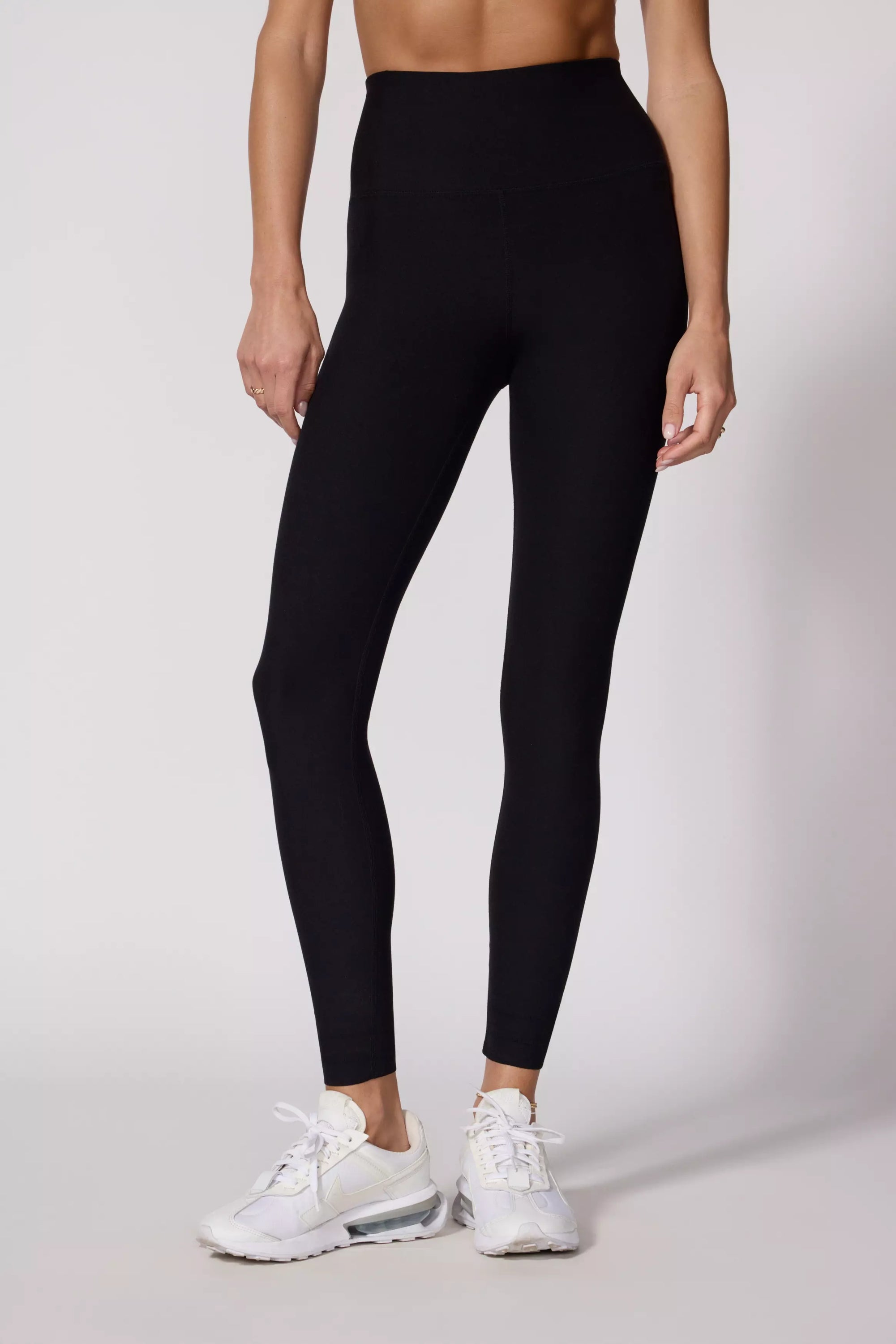 Explore High-Waisted Cut-To-Length Legging 27" Peached