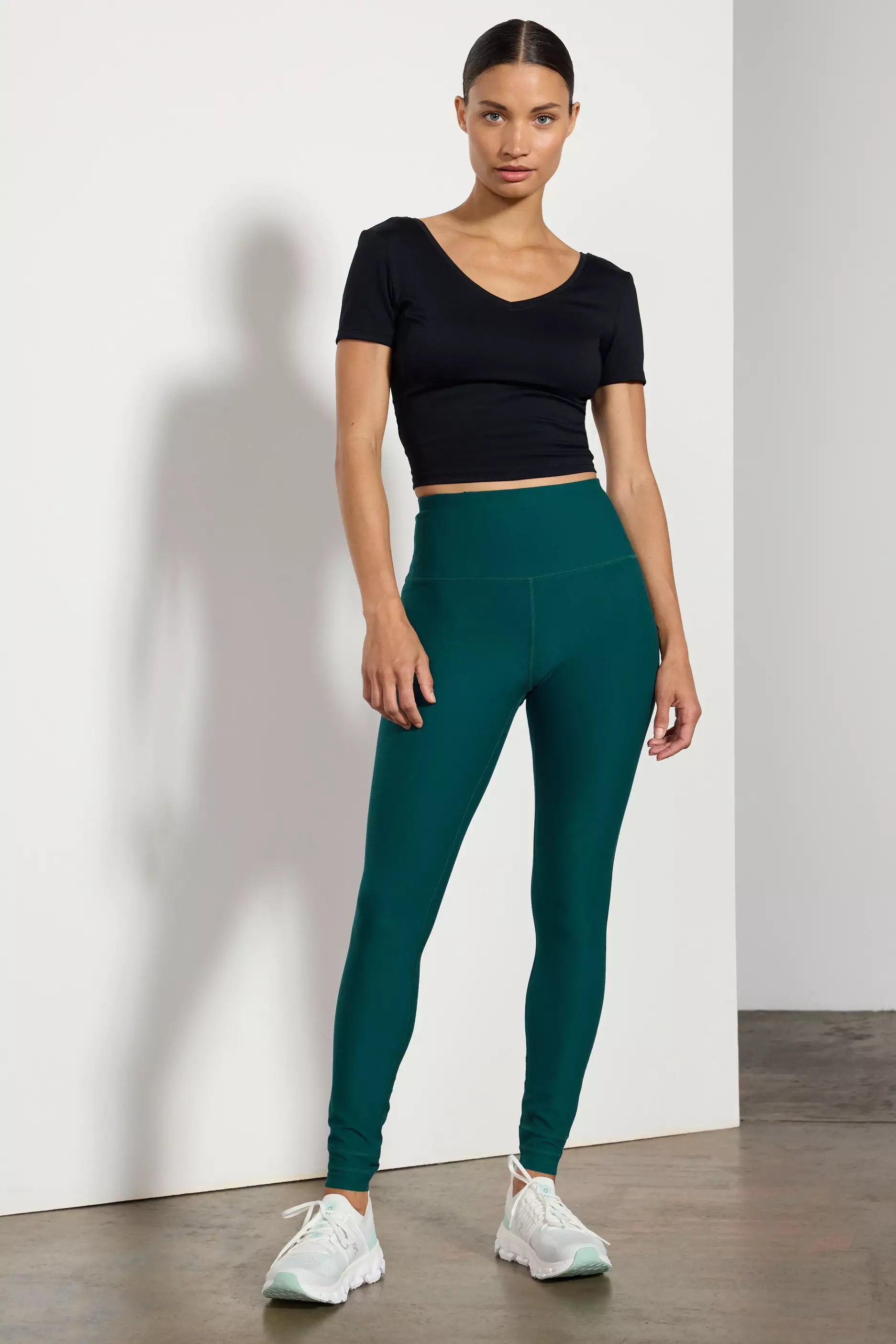 Explore Cut to Length Legging - Botanical Garden