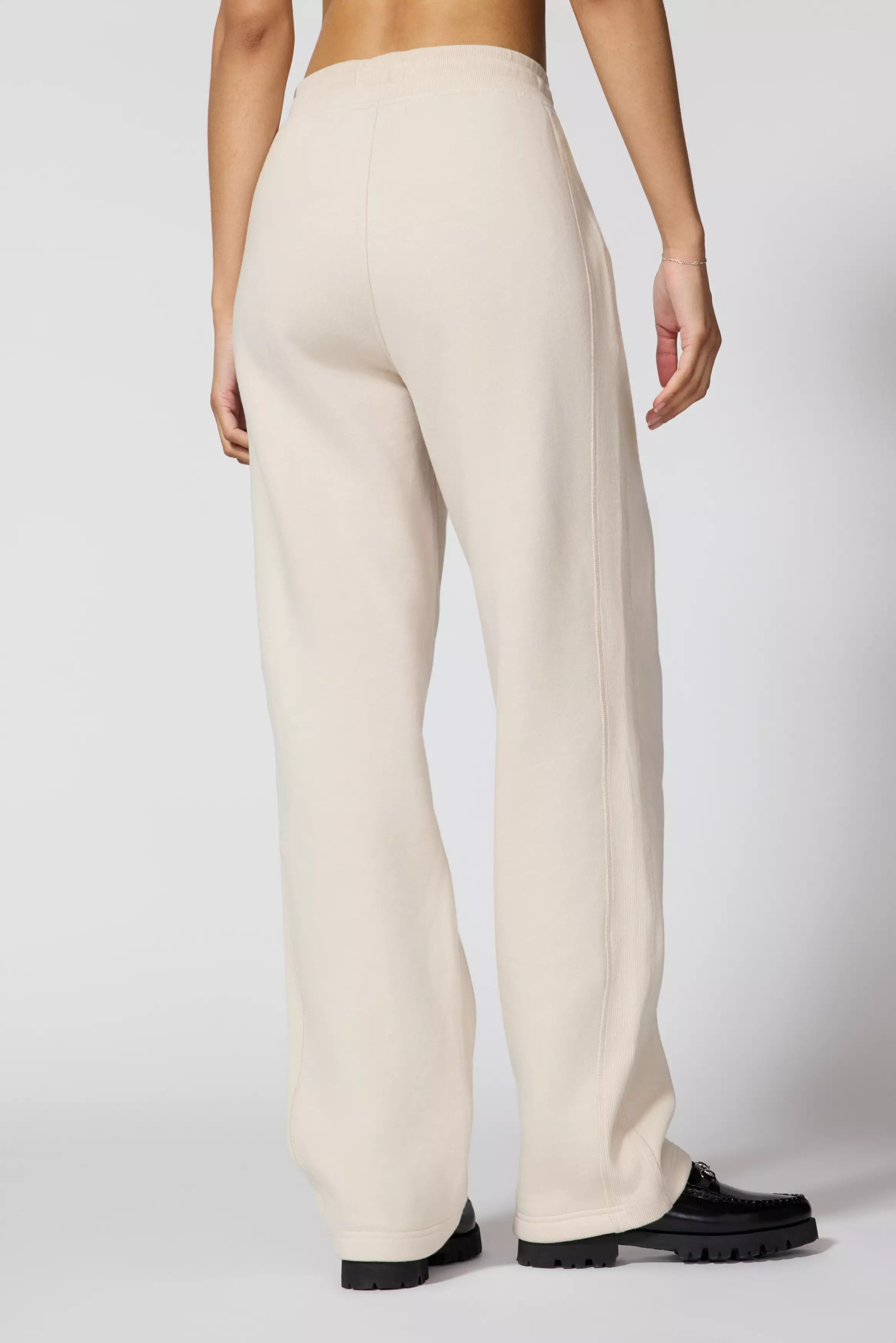 The Comfort Women’s Sweatpant