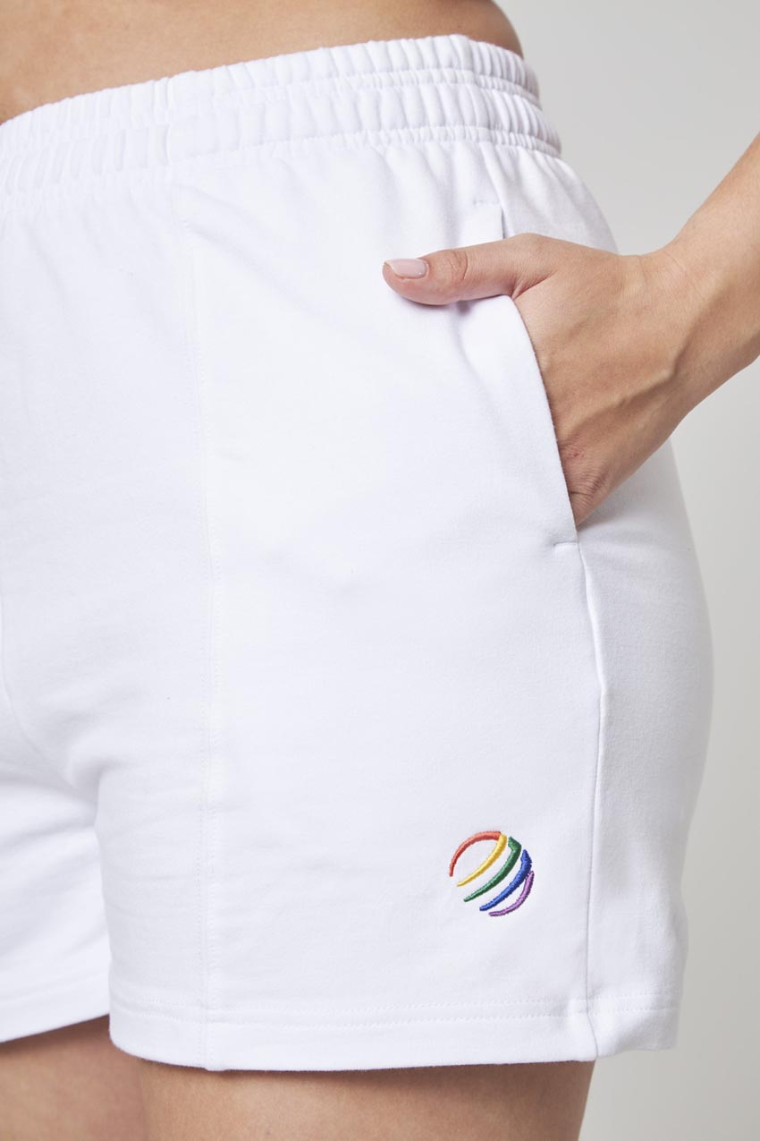 Unwind Pin Tuck Short 2.5"