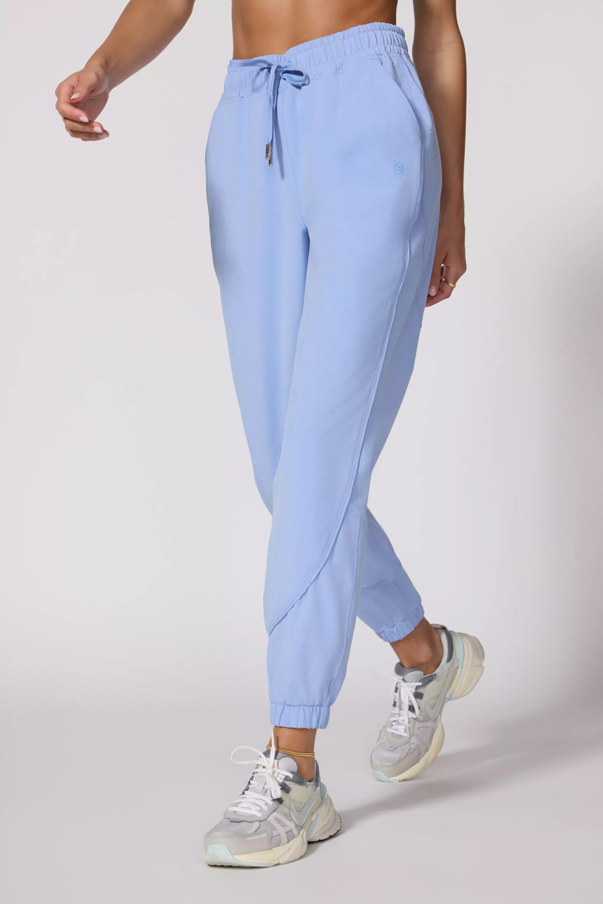 Rove Core High-Waisted Panelled Jogger 28.5"