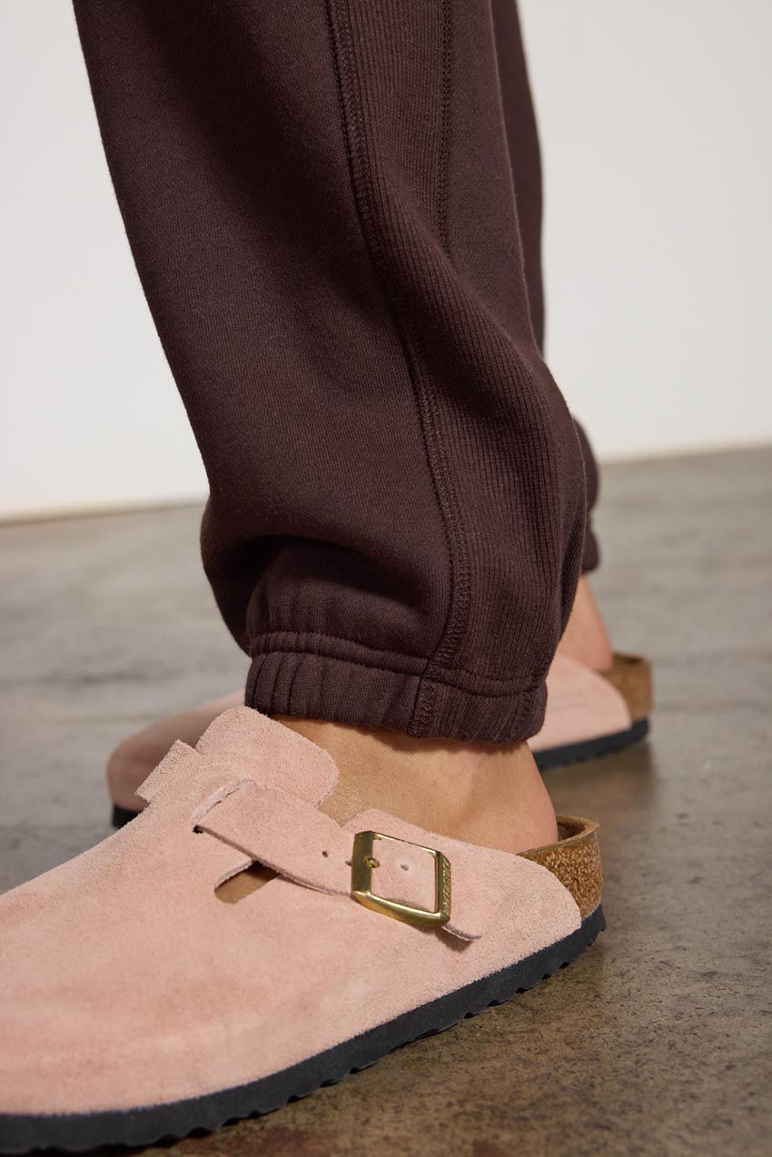 The Comfort Women’s Relaxed Jogger