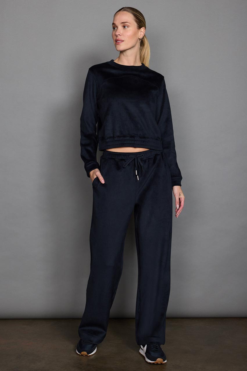 Accord Mid-Rise Wide Leg Pant 31"