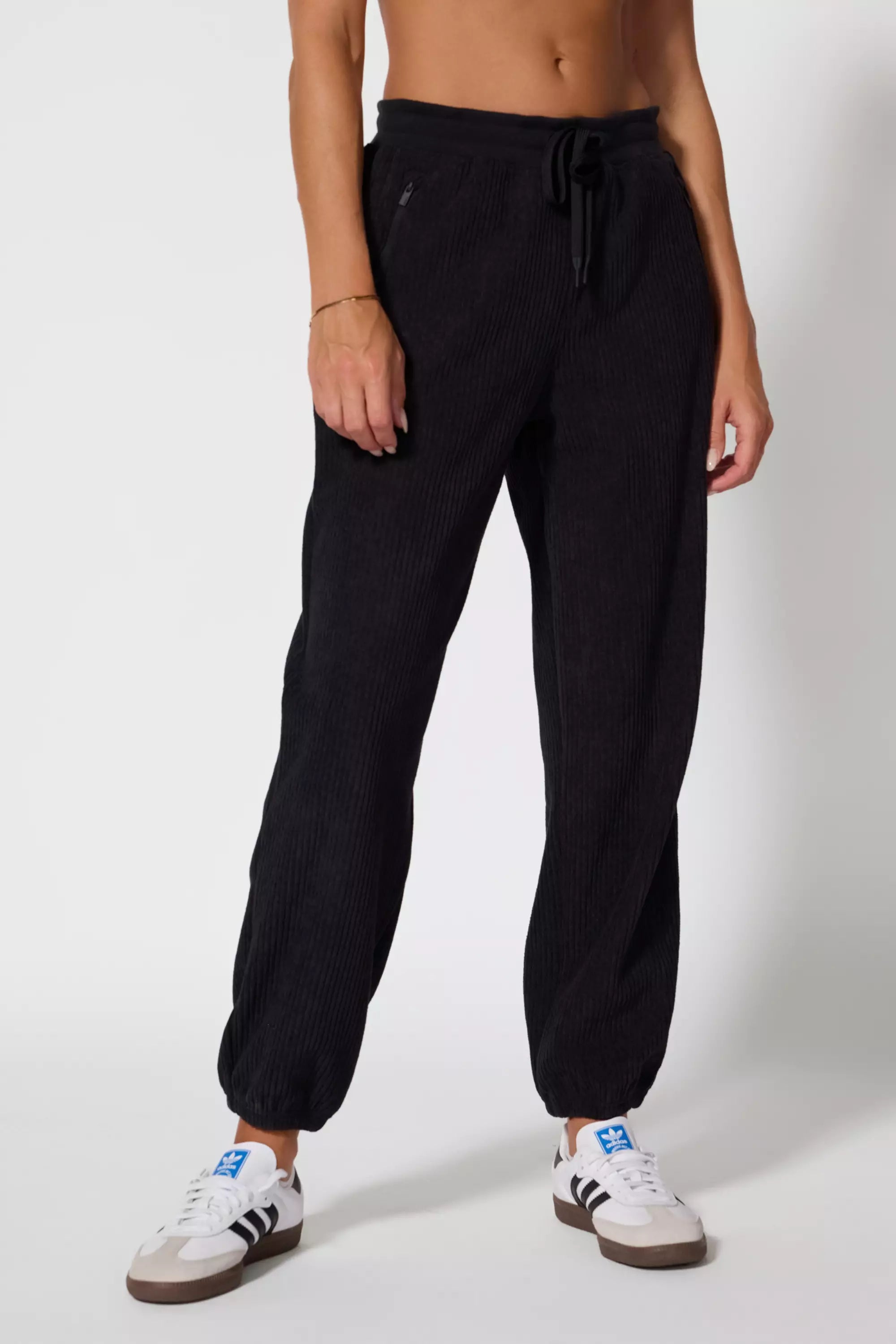 66020100OAV JOGGER A main image 1
