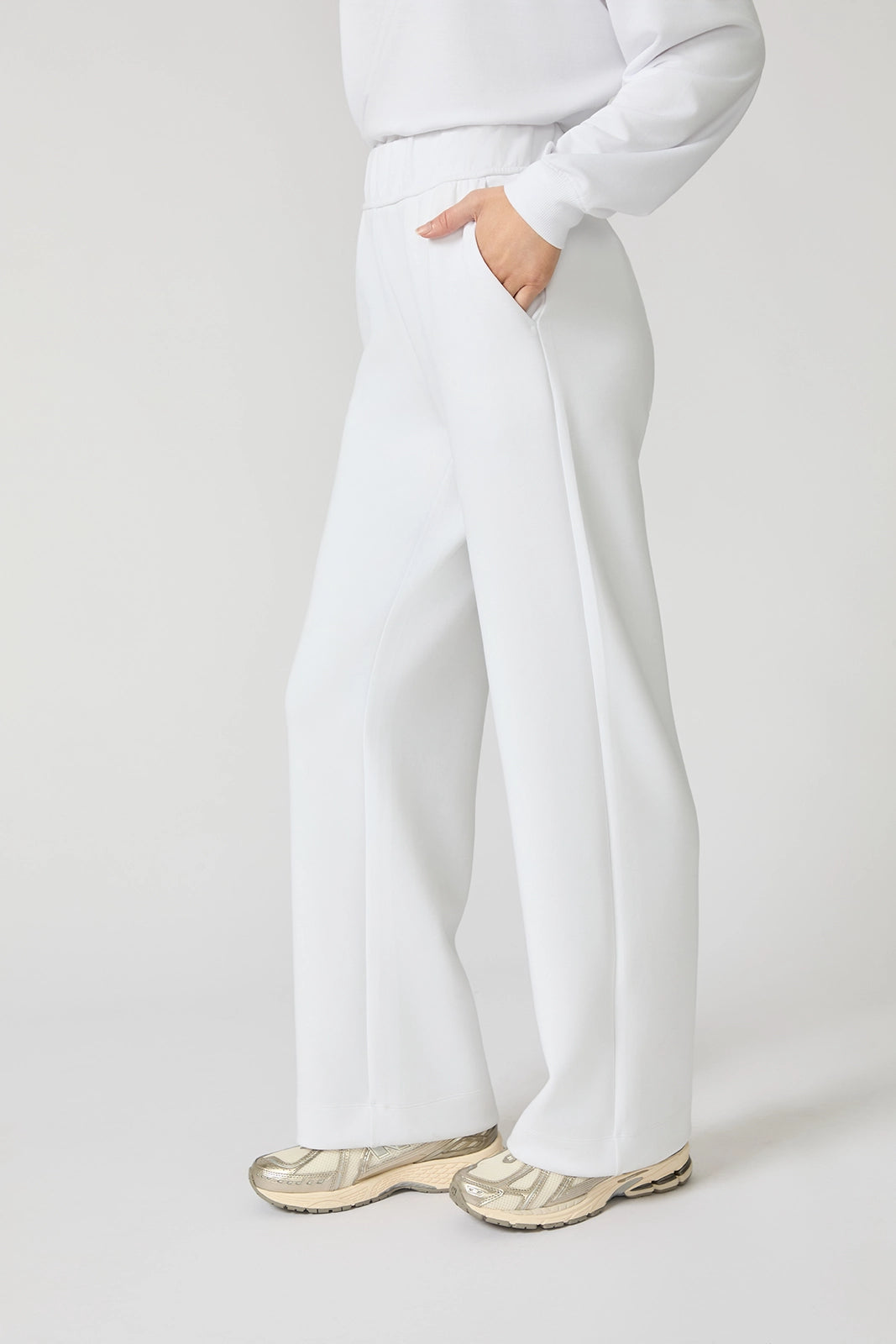 Dreamweave™ Relaxed Pant - Brilliant White
